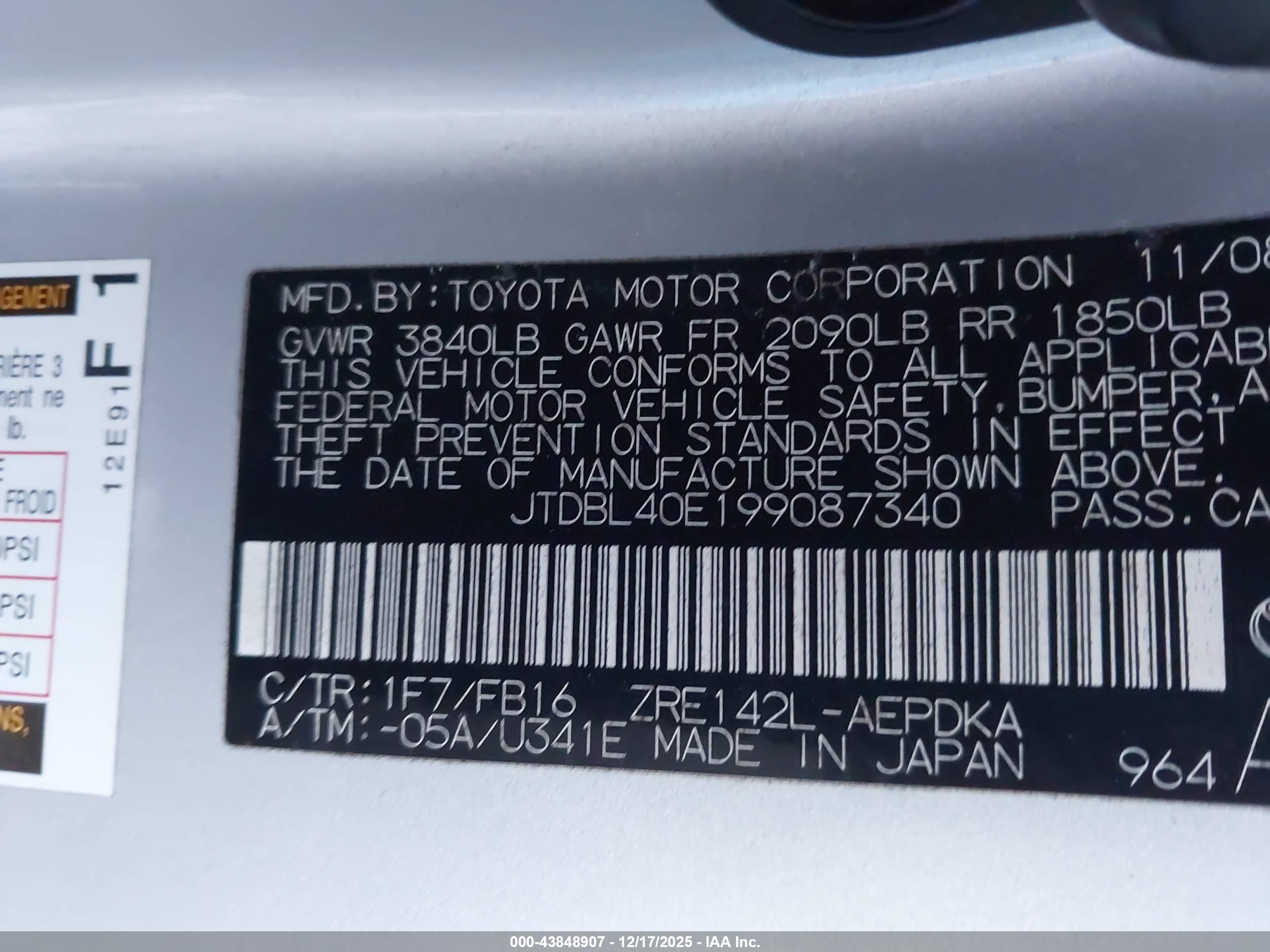 TOYOTA COROLLA image 9