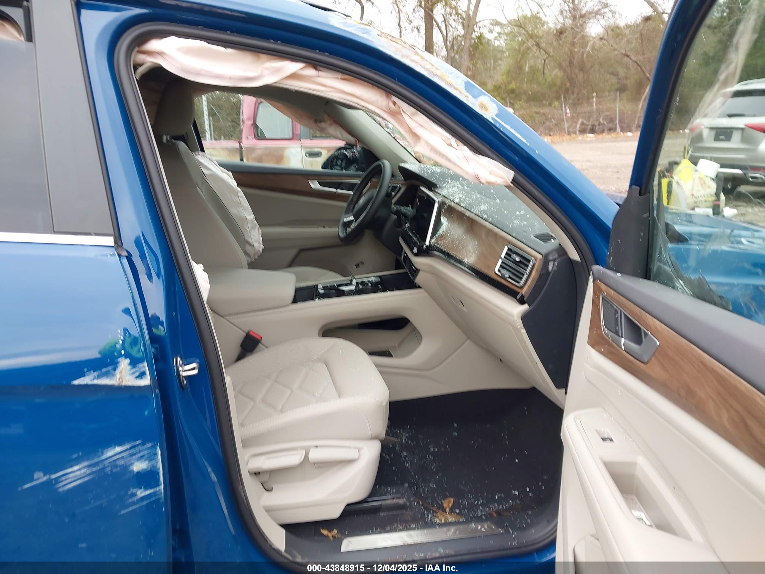 VOLKSWAGEN ATLAS image 5