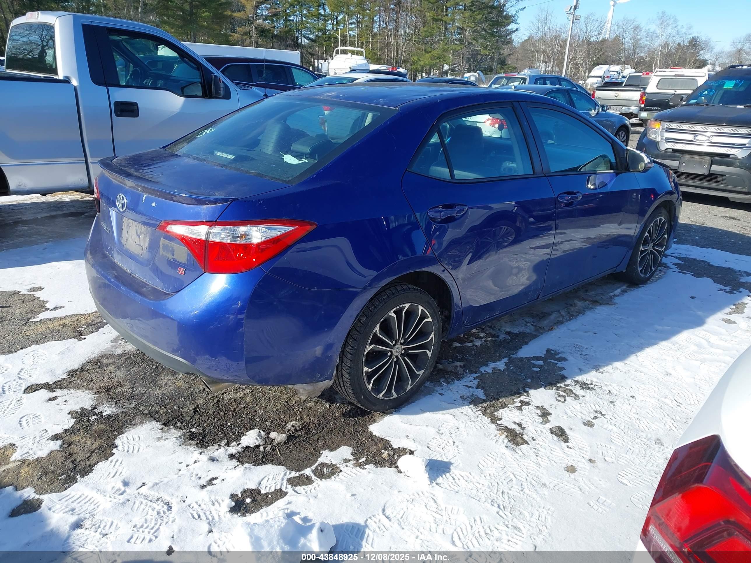 TOYOTA COROLLA image 4