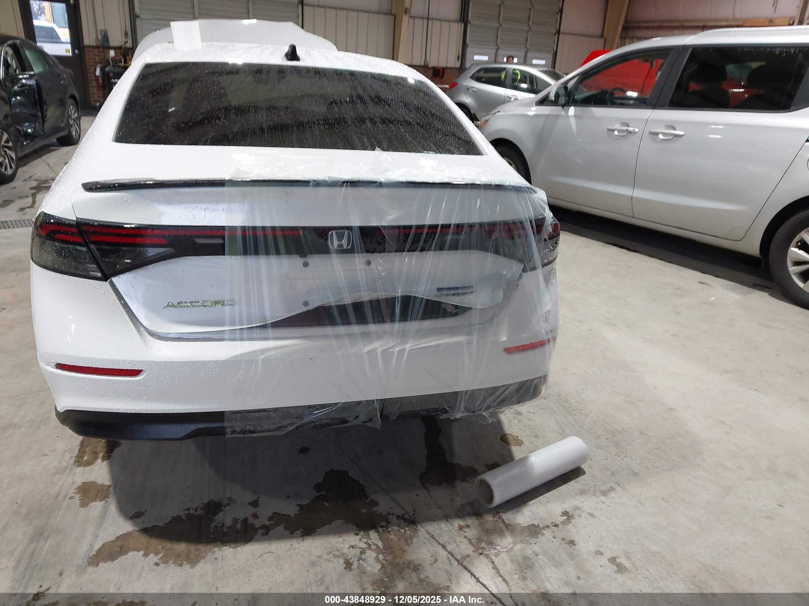 HONDA ACCORD image 6