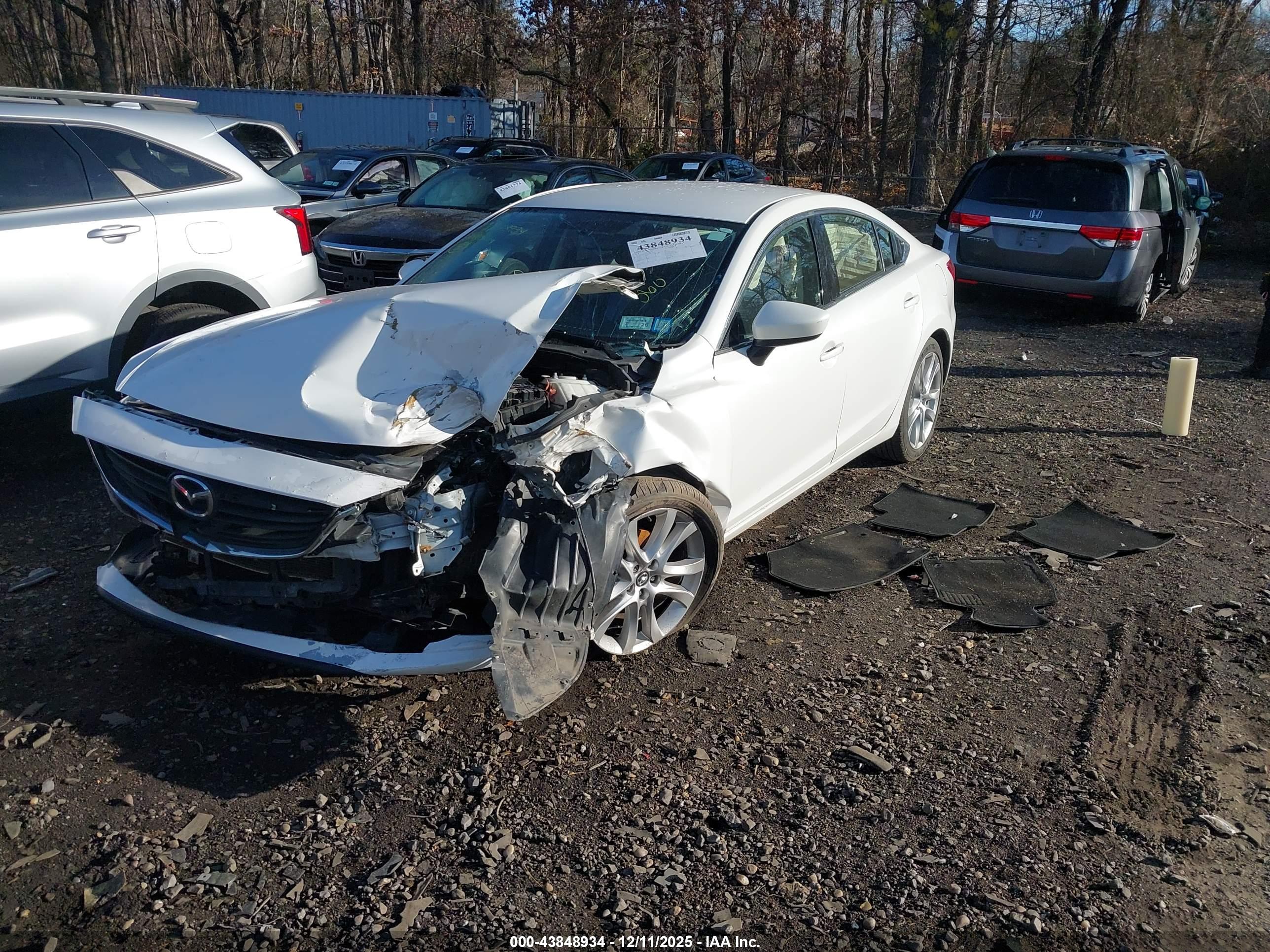 MAZDA MAZDA6 image 2