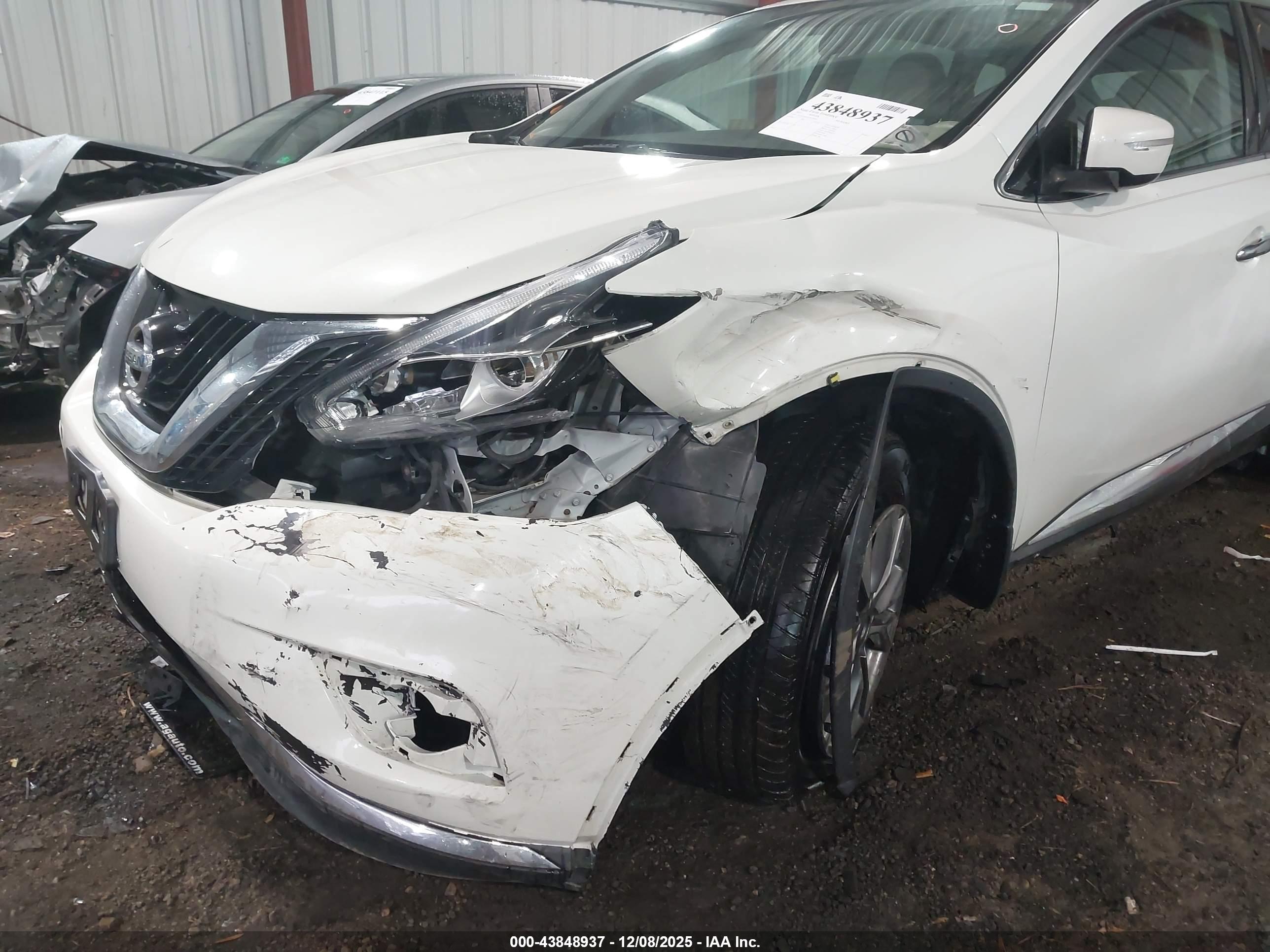 NISSAN MURANO image 6