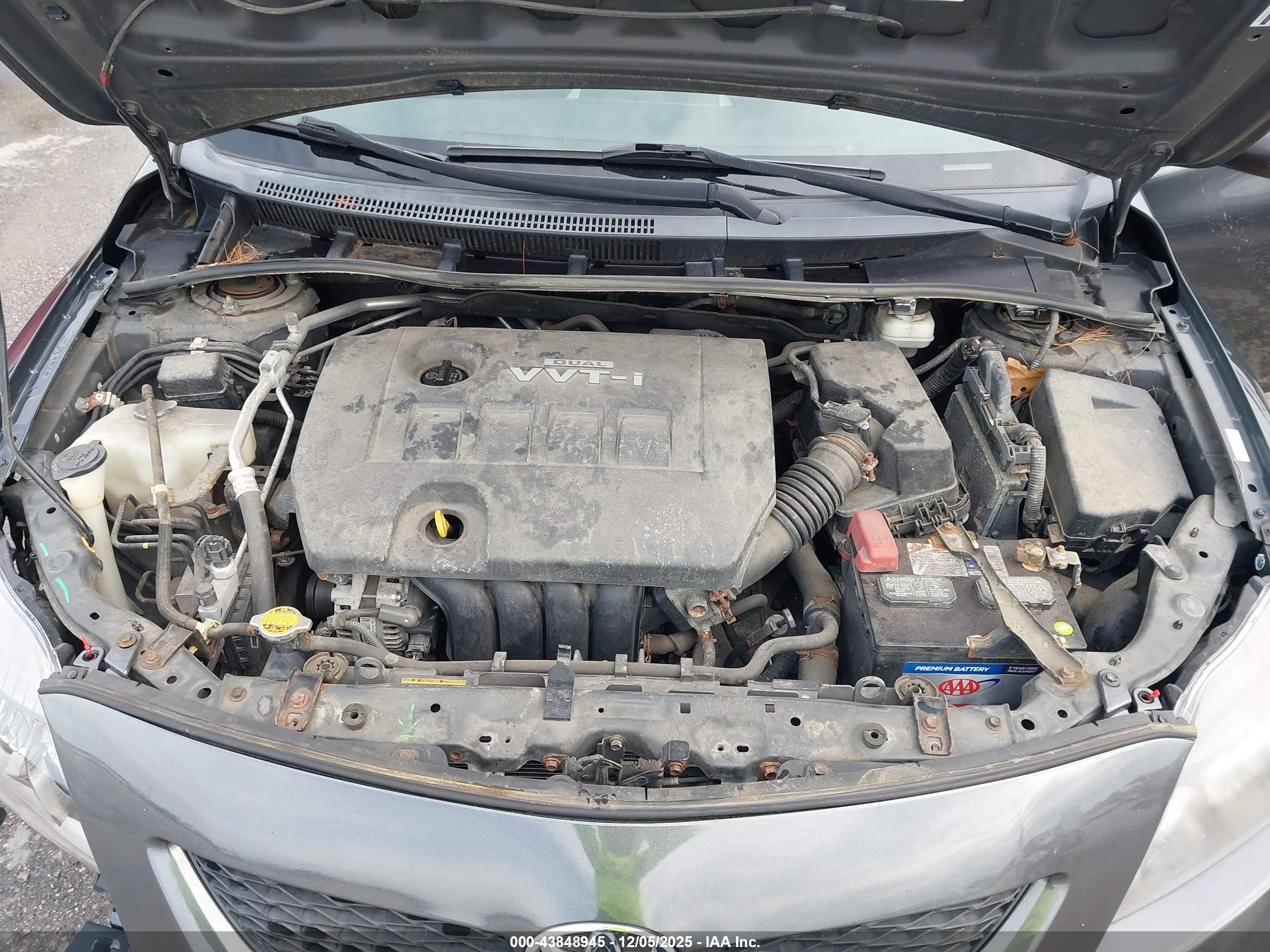 TOYOTA COROLLA image 10