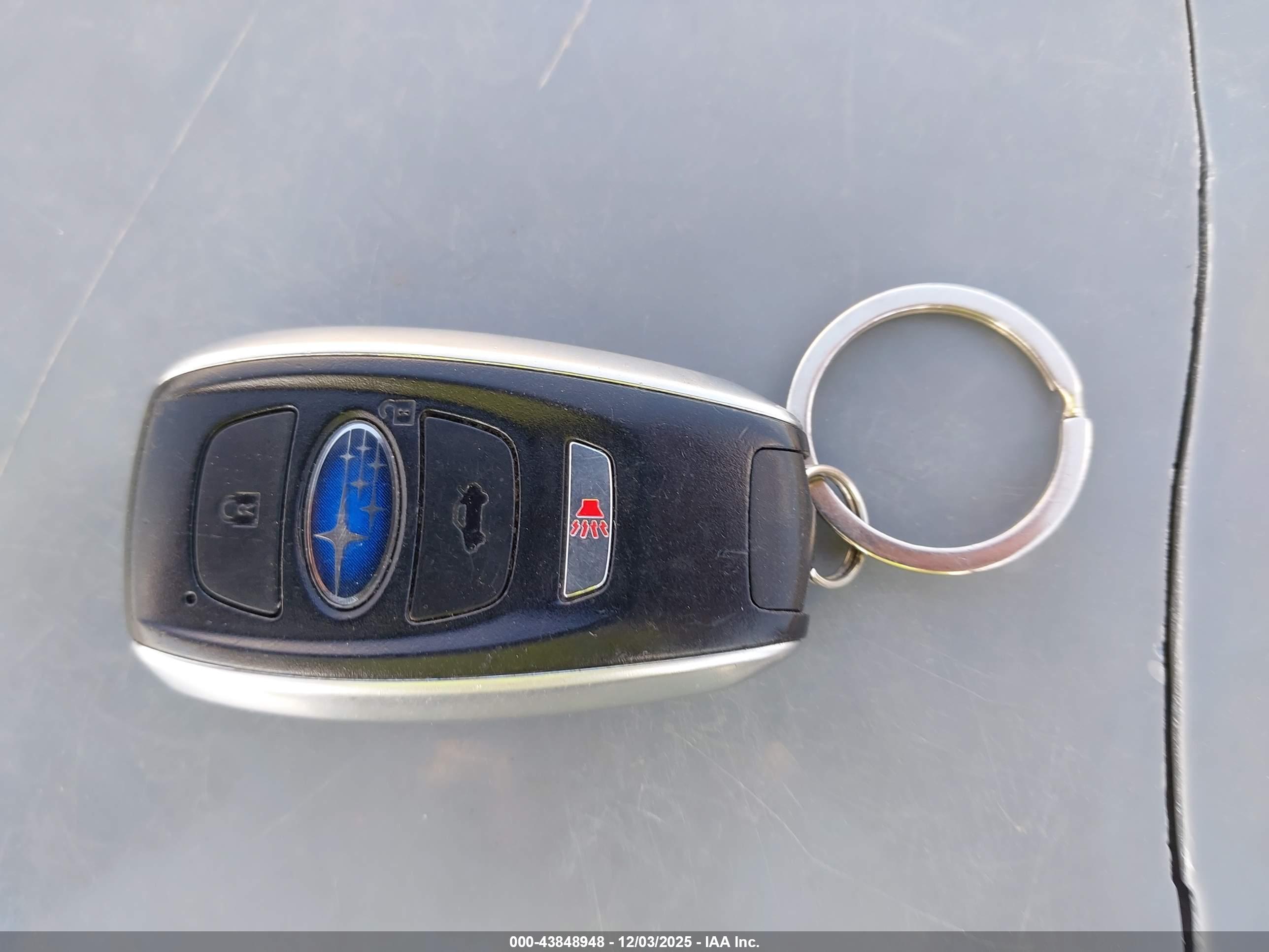 SUBARU OUTBACK image 11