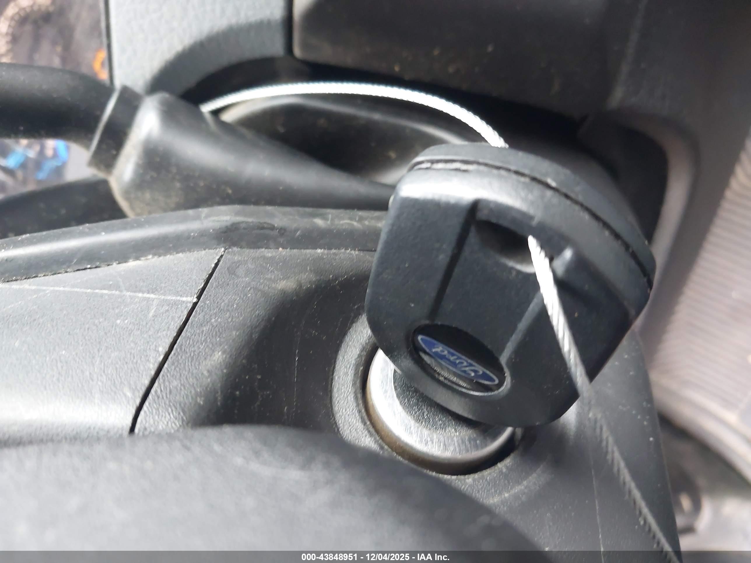 FORD F-150 image 11