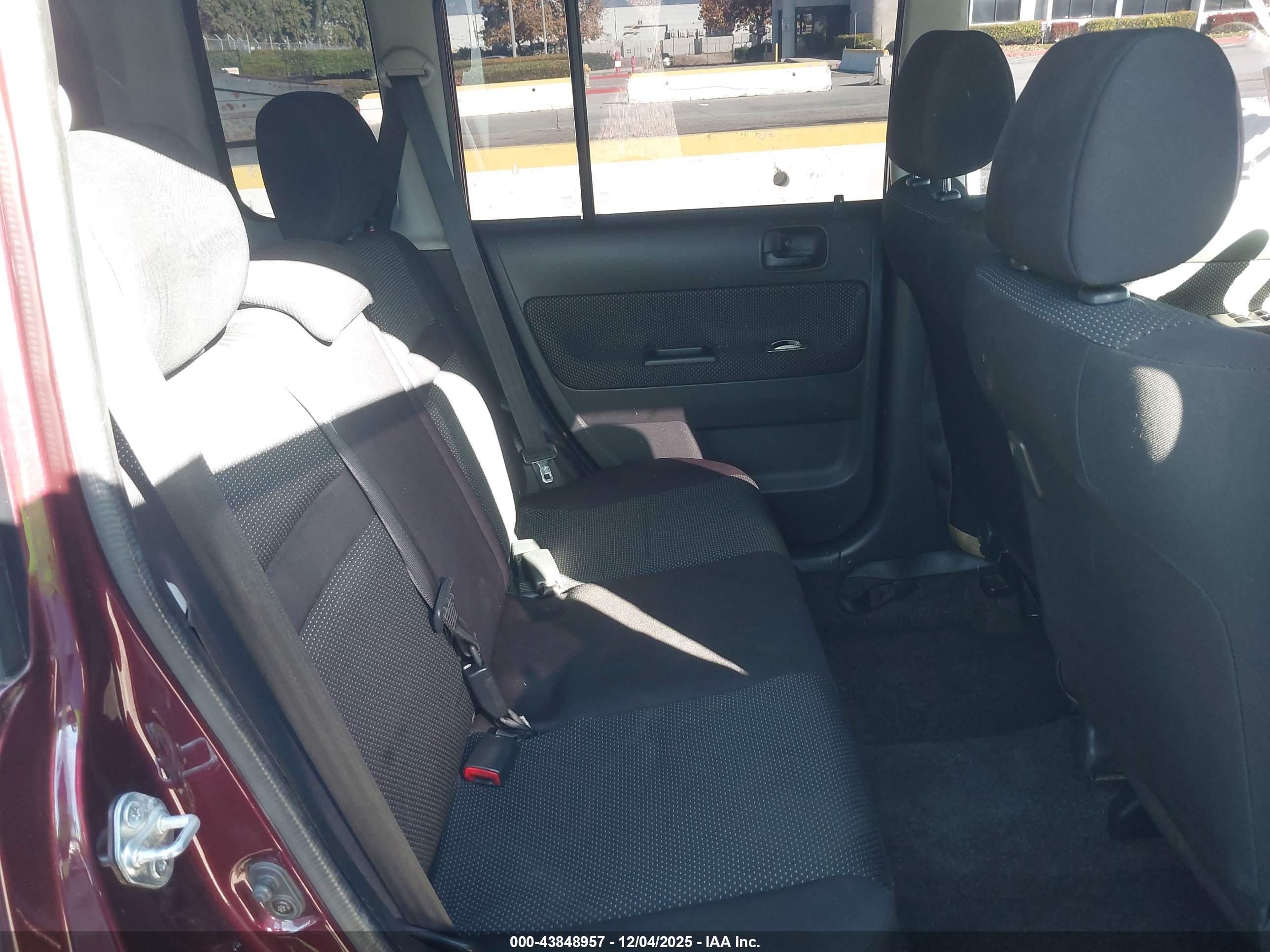 SCION XB image 8