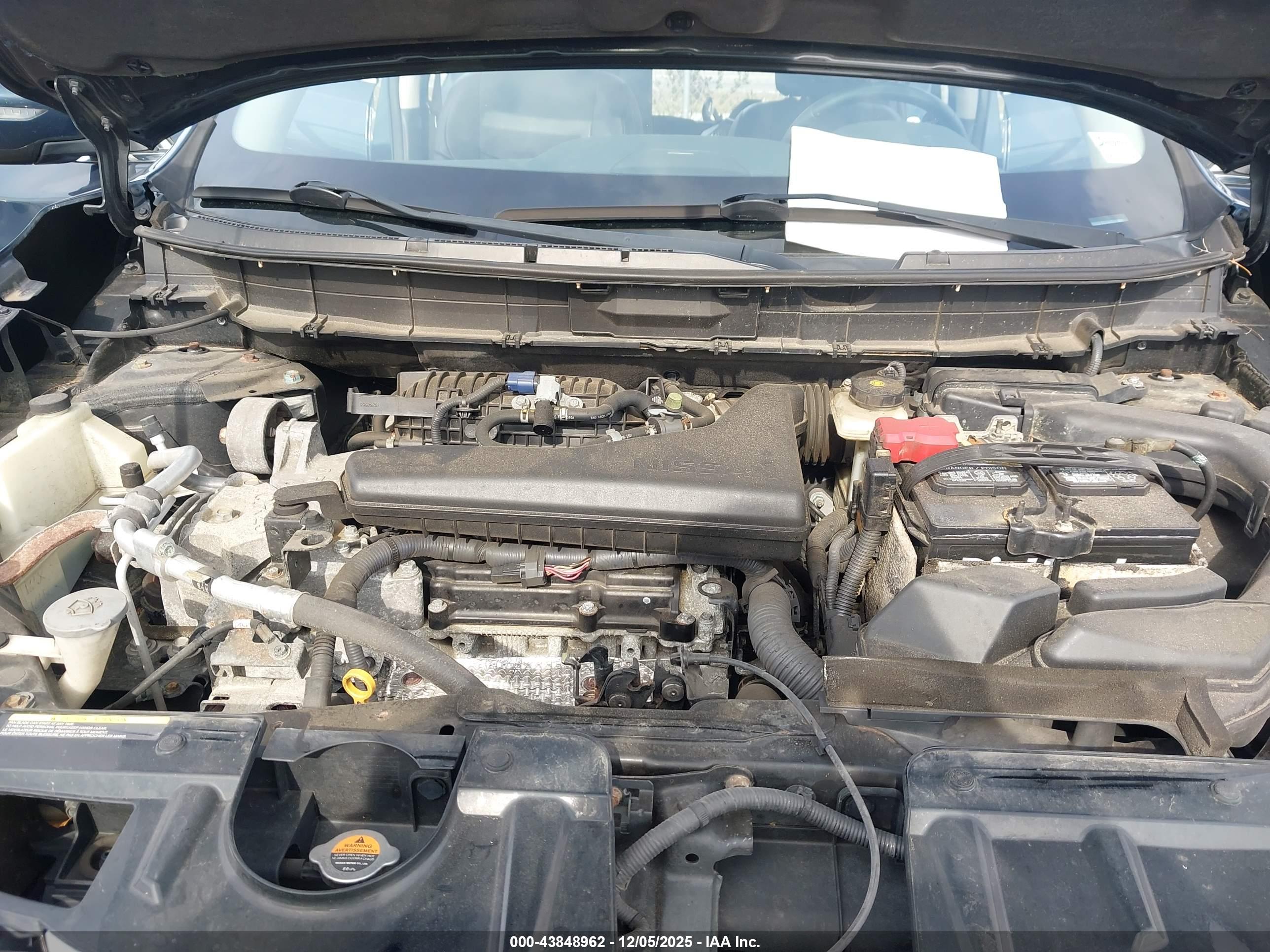 NISSAN ROGUE image 10