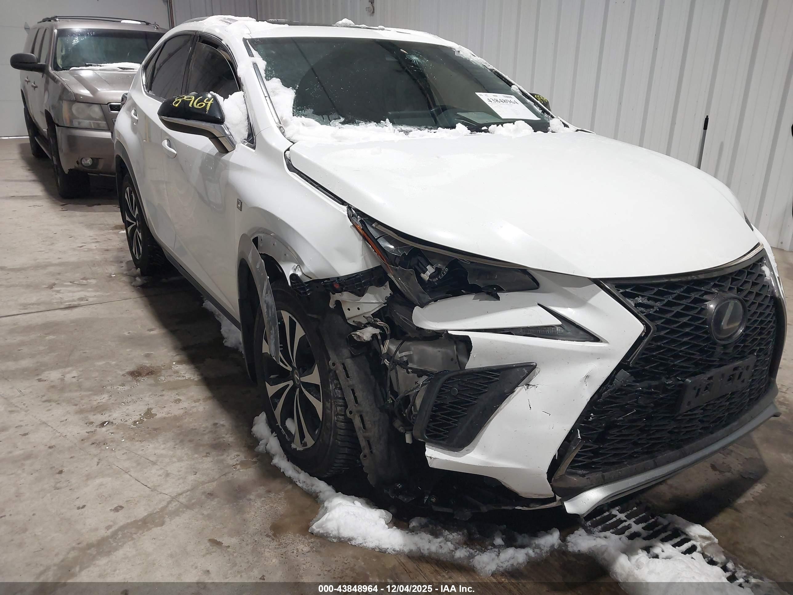 LEXUS NX image 6
