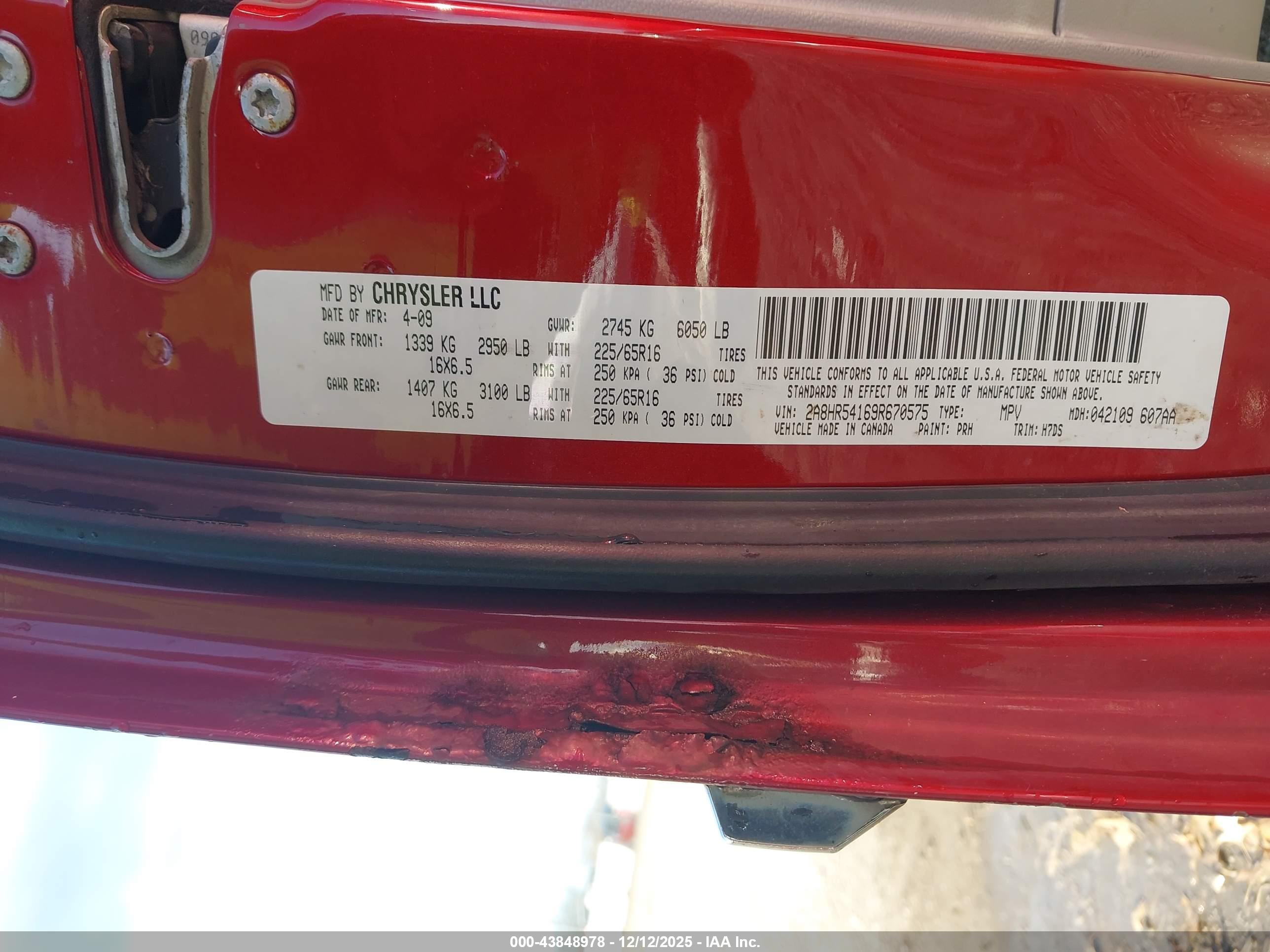CHRYSLER TOWN image 9