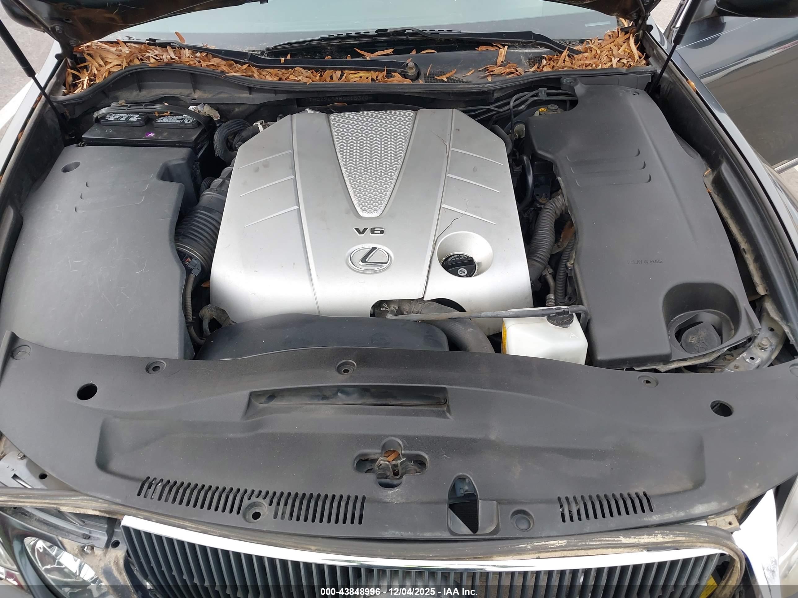 LEXUS GS image 10