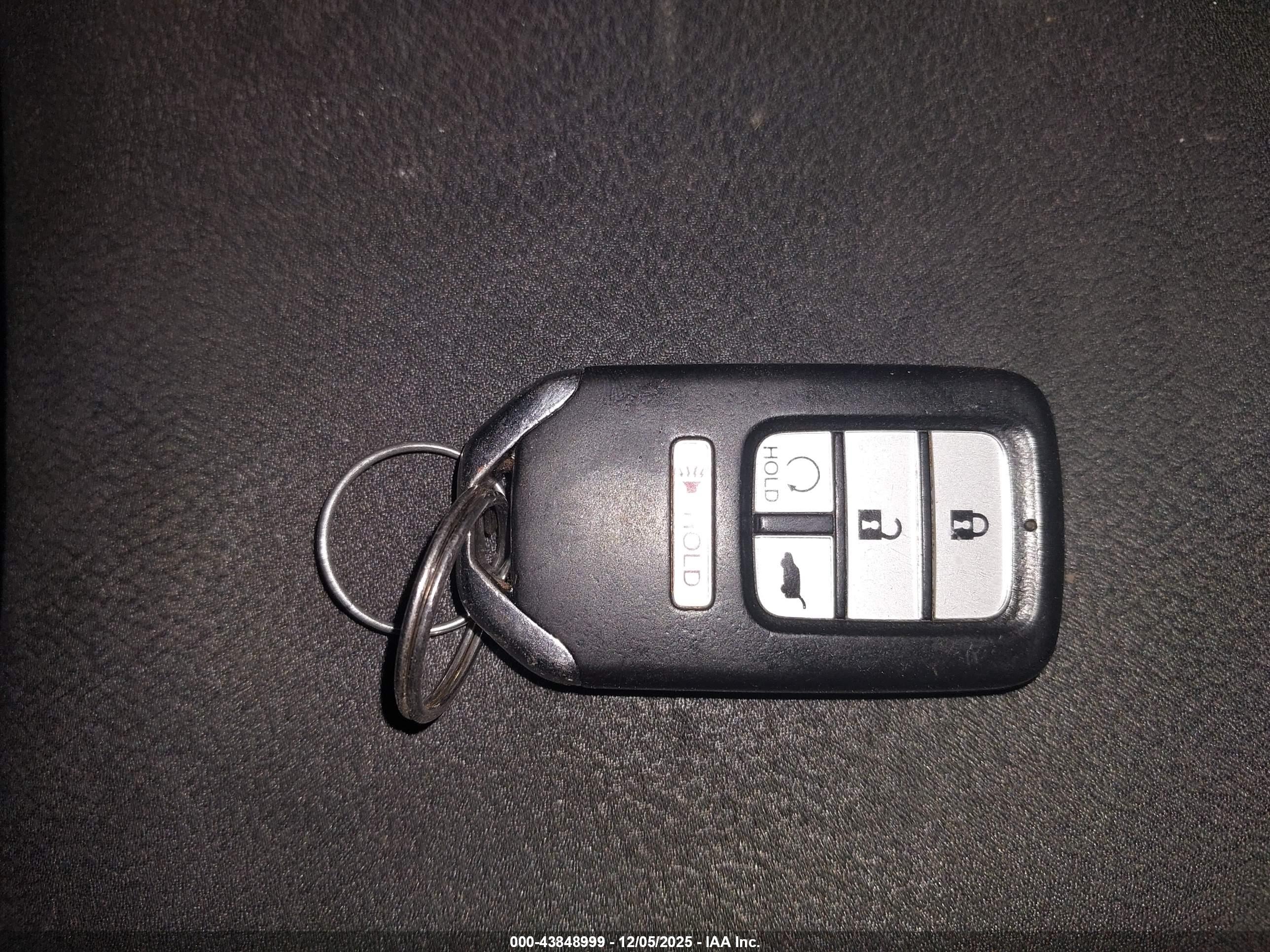 HONDA CR-V image 11