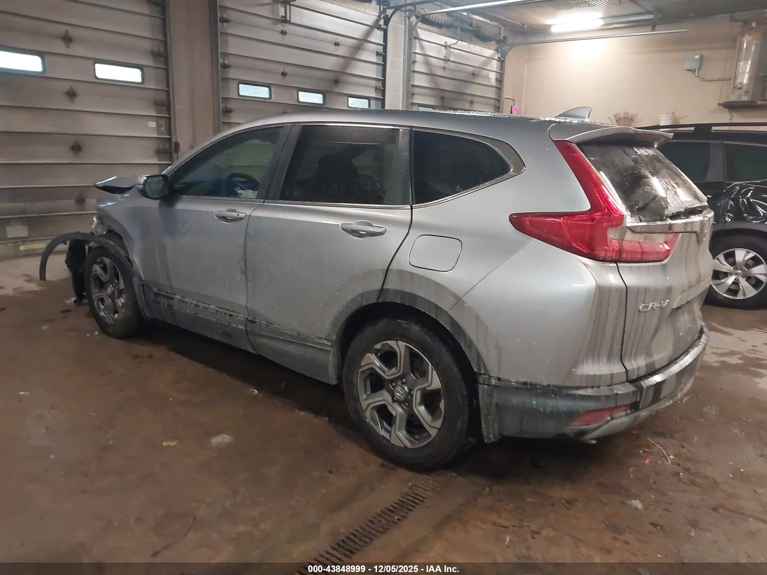 HONDA CR-V image 3