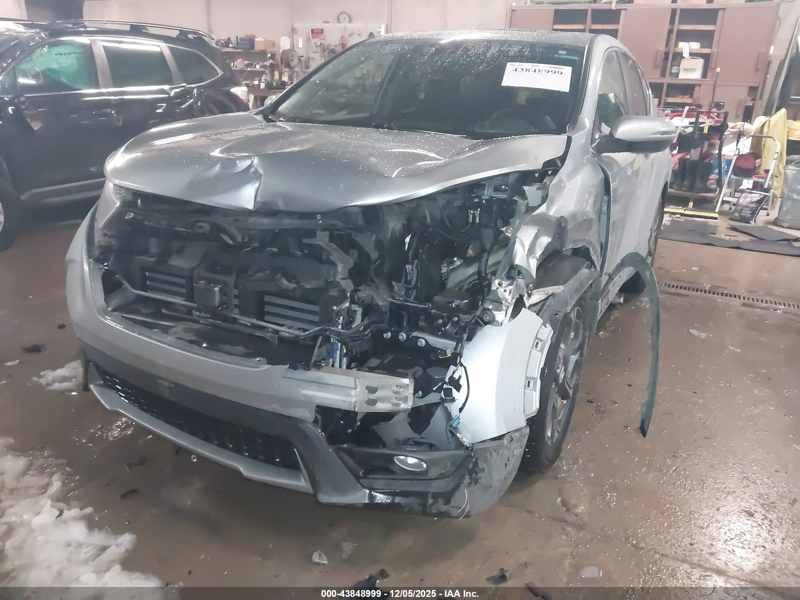 HONDA CR-V image 6