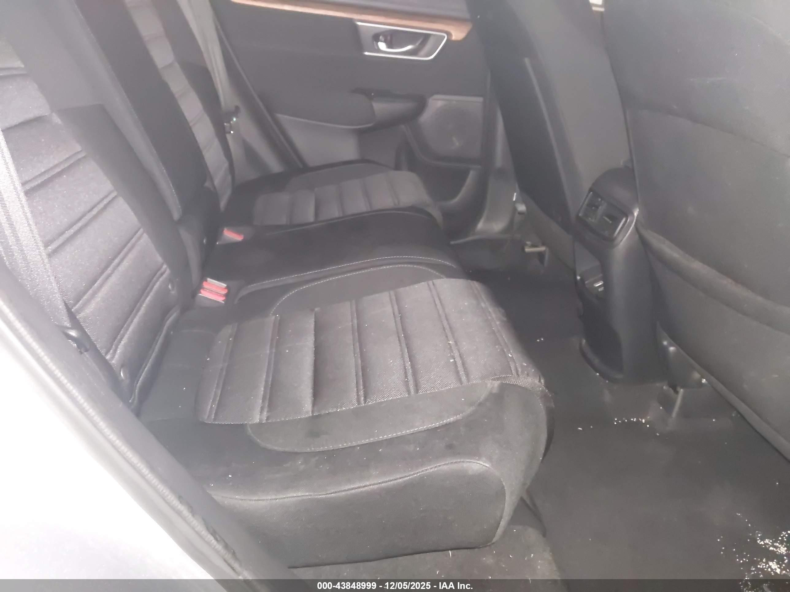 HONDA CR-V image 8