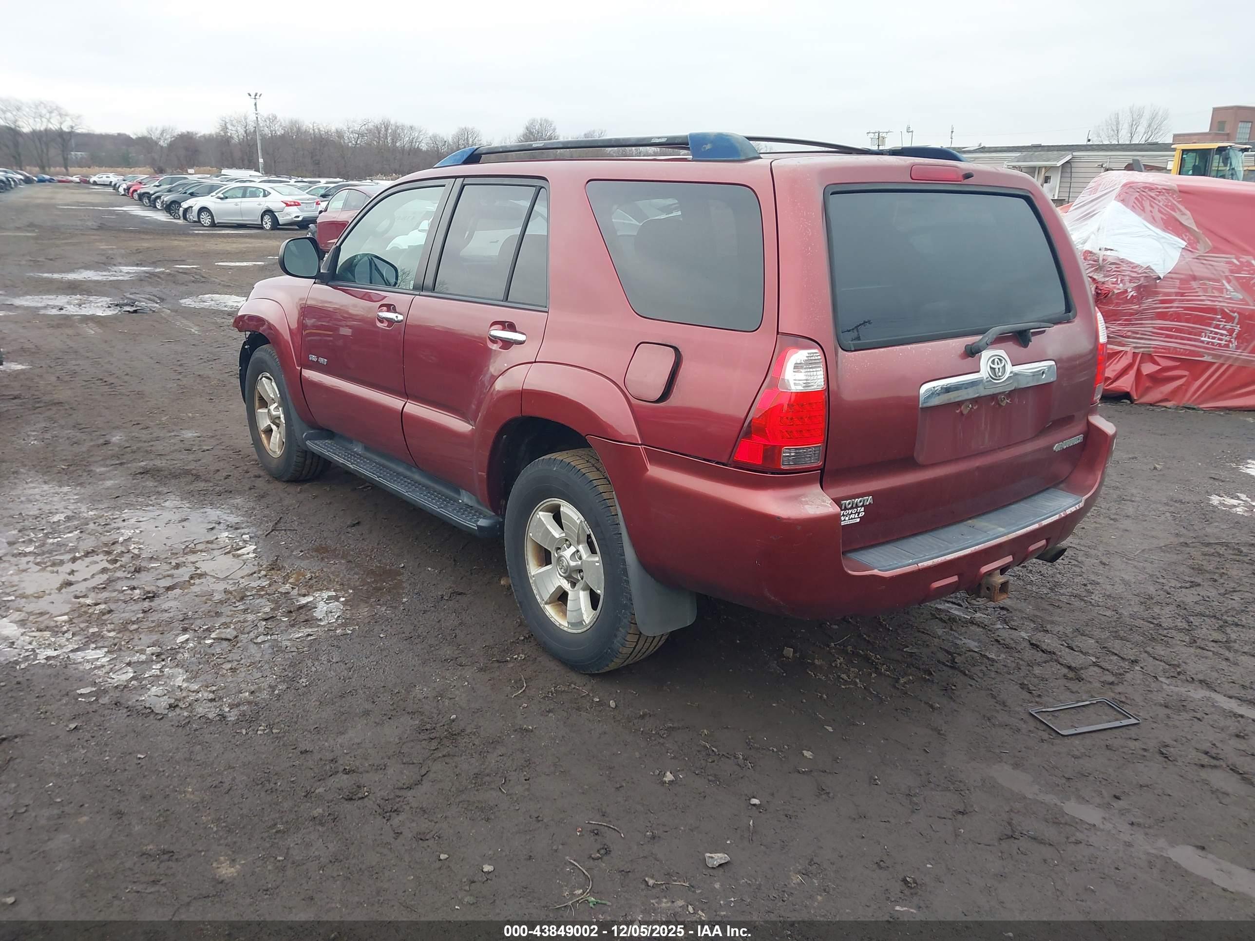 TOYOTA 4RUNNER image 3