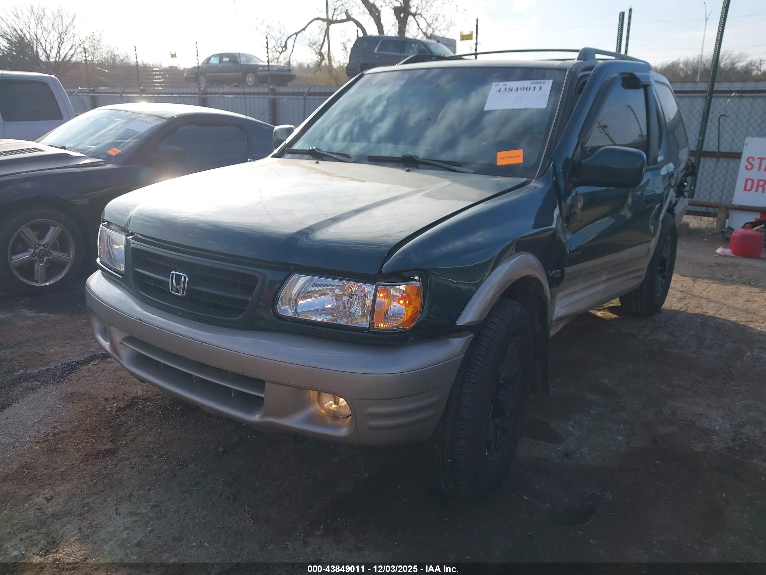 HONDA PASSPORT image 2