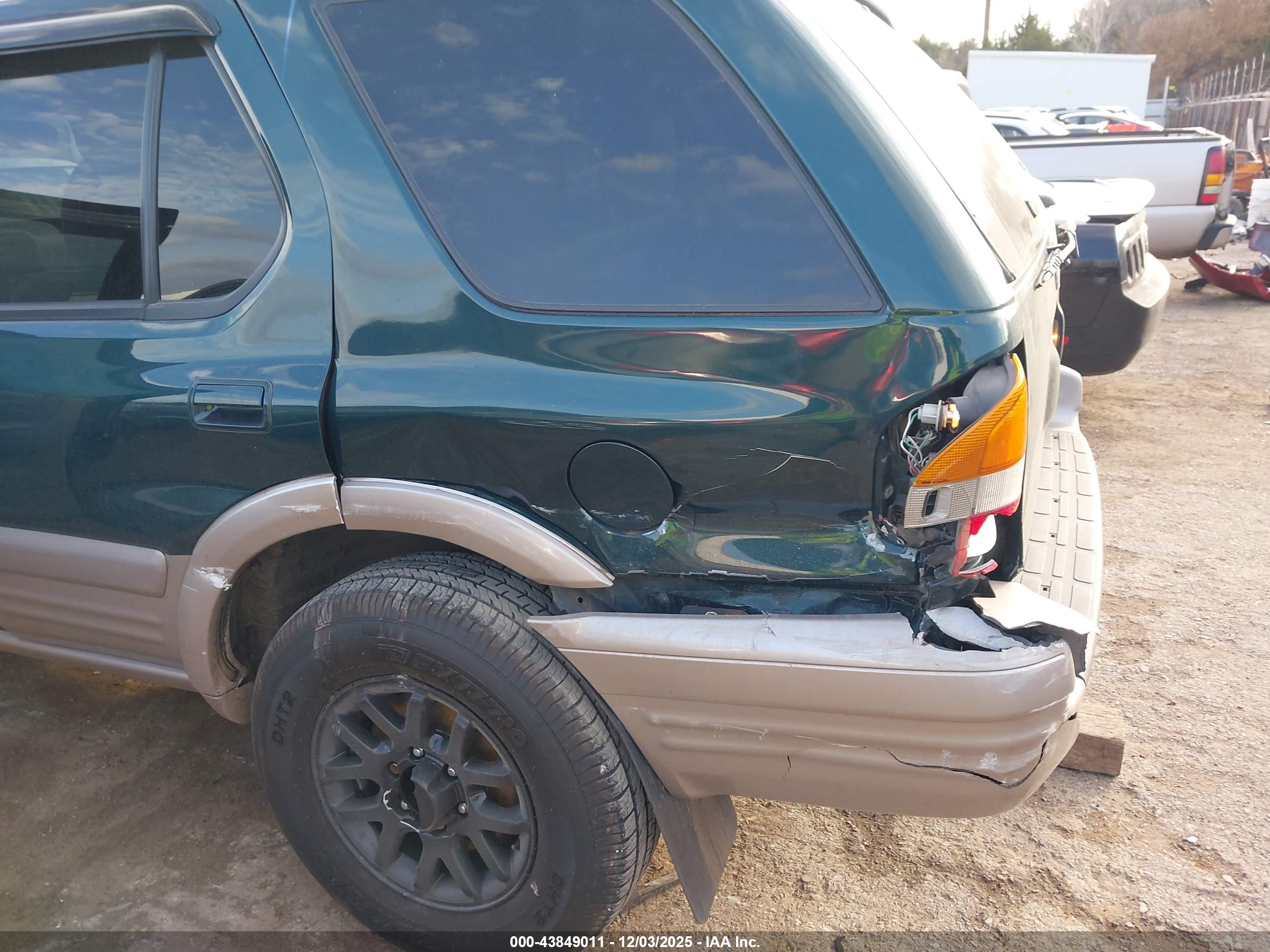 HONDA PASSPORT image 6