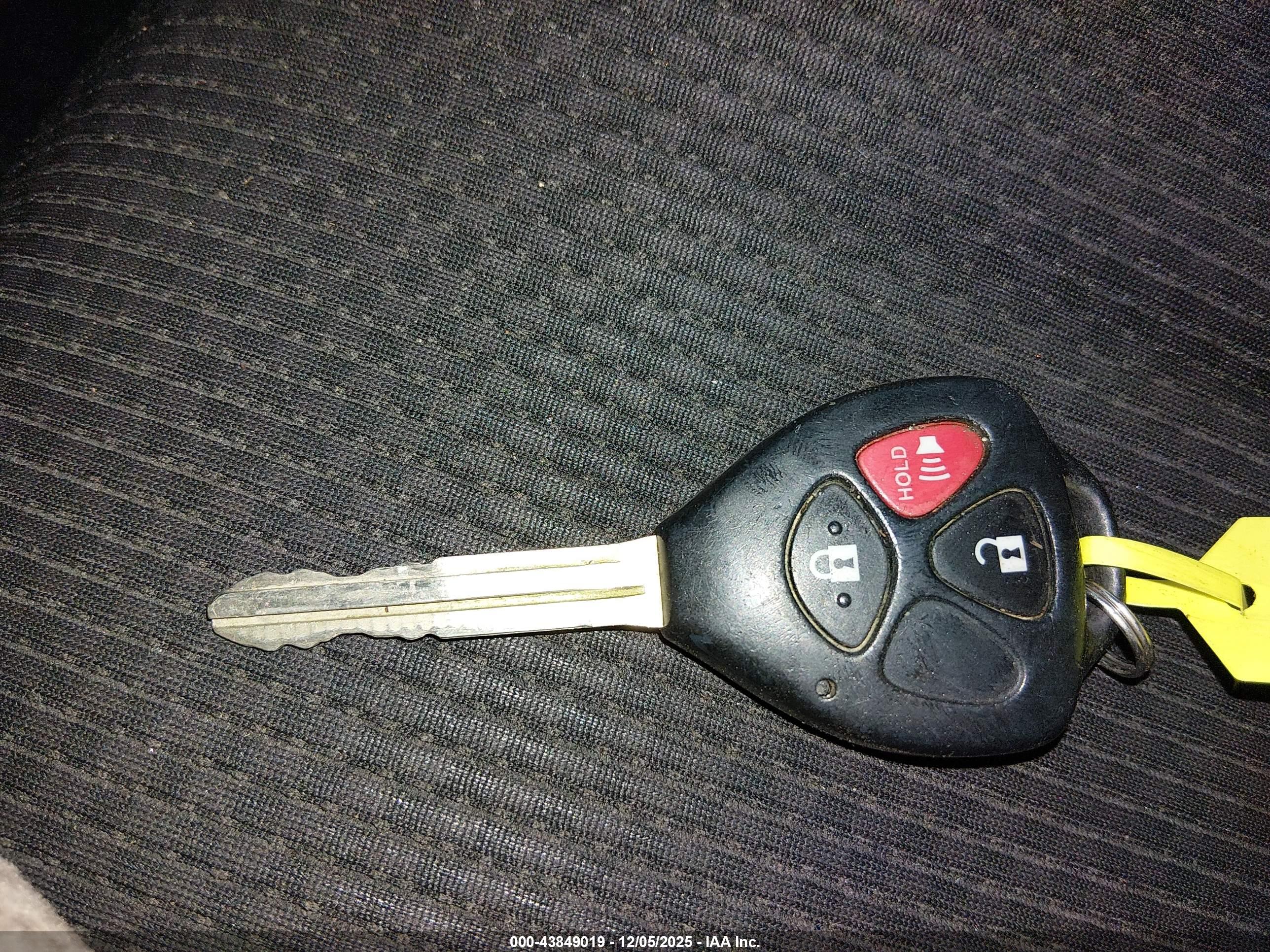 SCION XB image 11