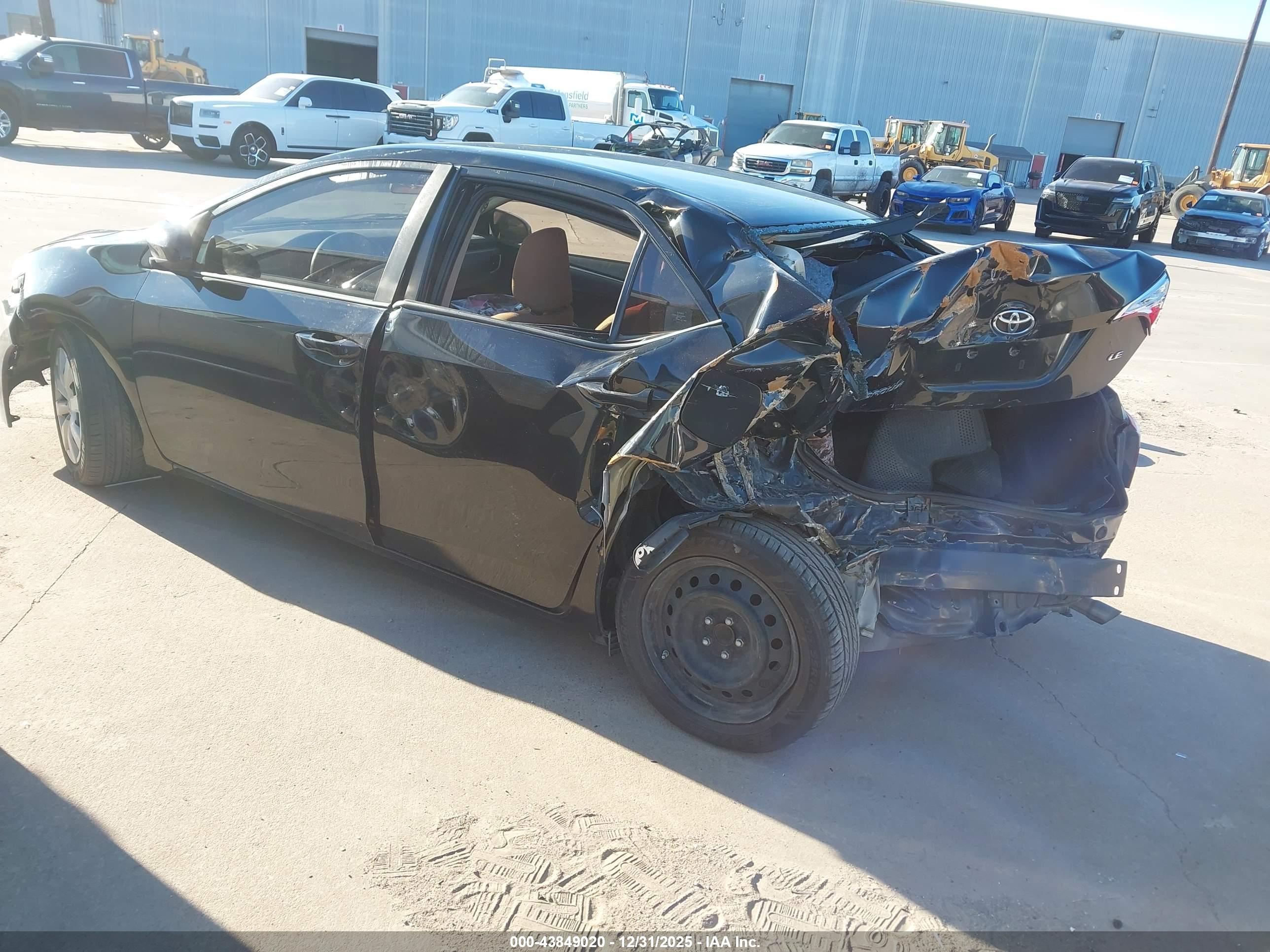 TOYOTA COROLLA image 3