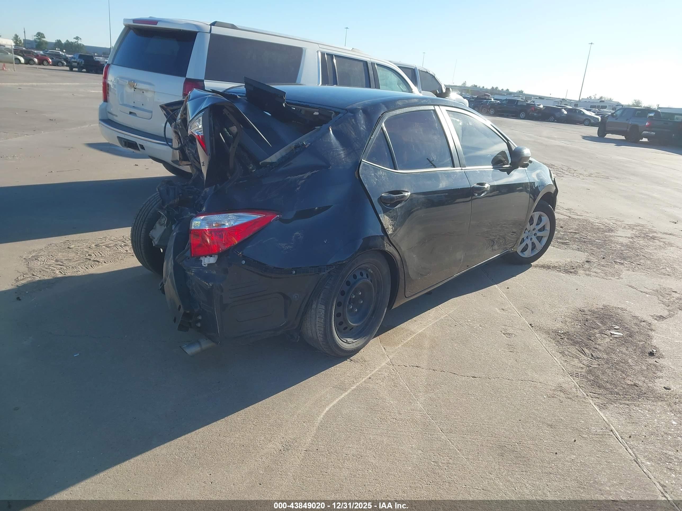 TOYOTA COROLLA image 4