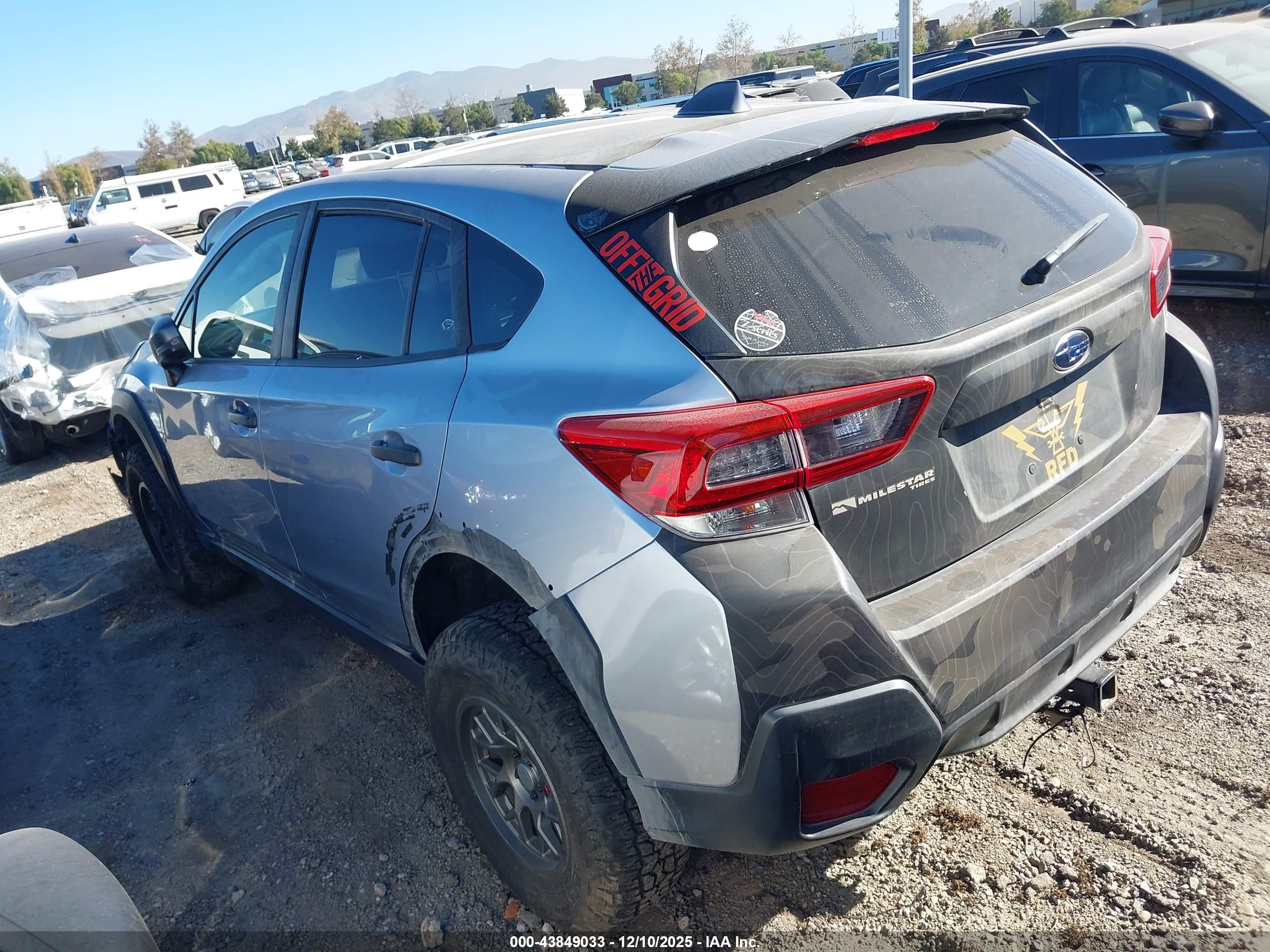 SUBARU CROSSTREK image 3