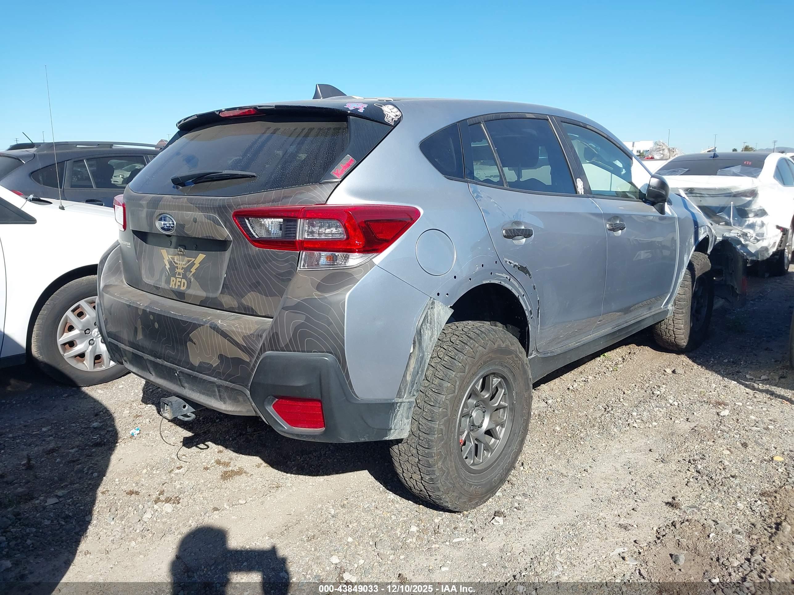 SUBARU CROSSTREK image 4