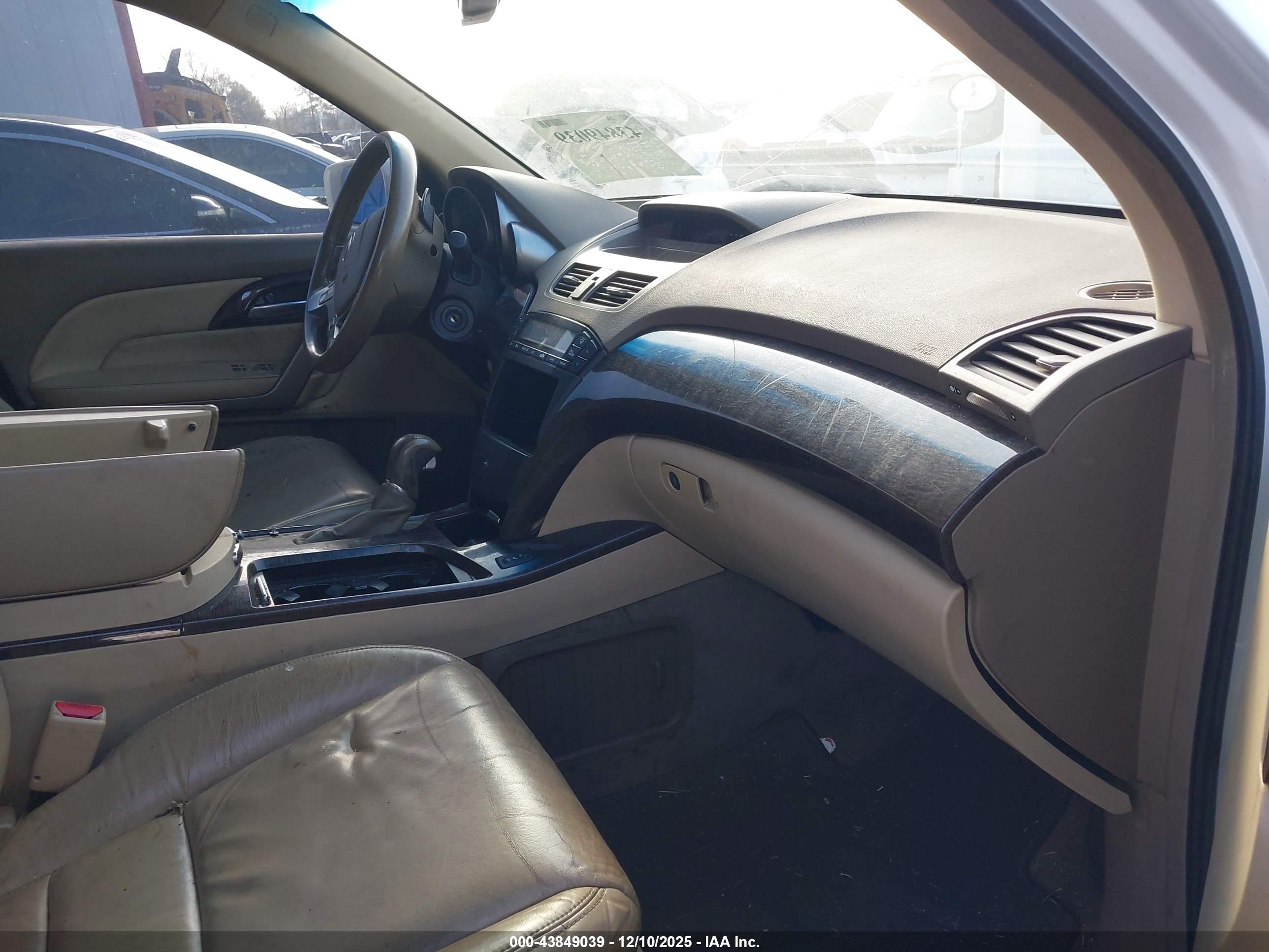 ACURA MDX image 5
