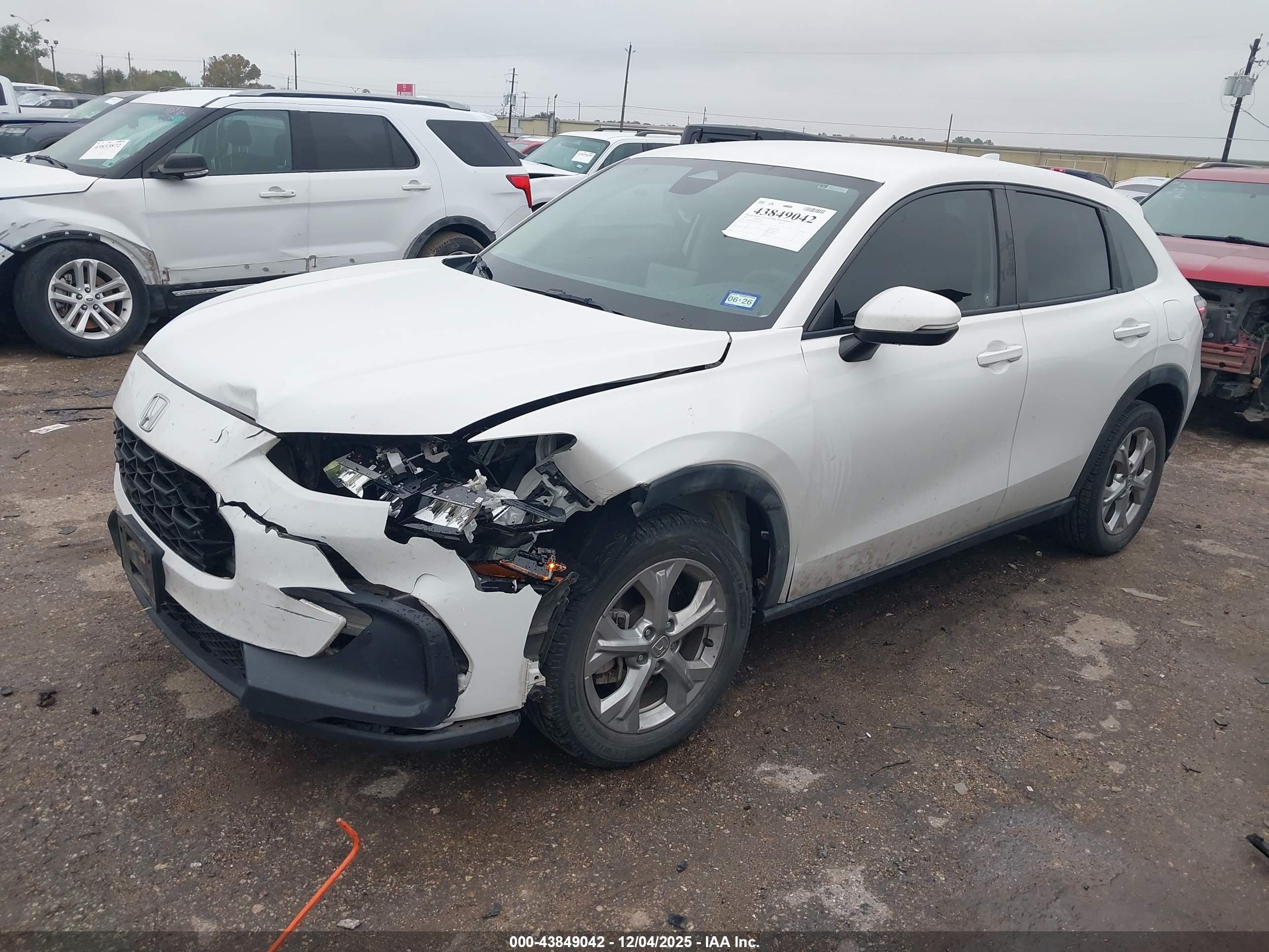 HONDA HR-V image 2