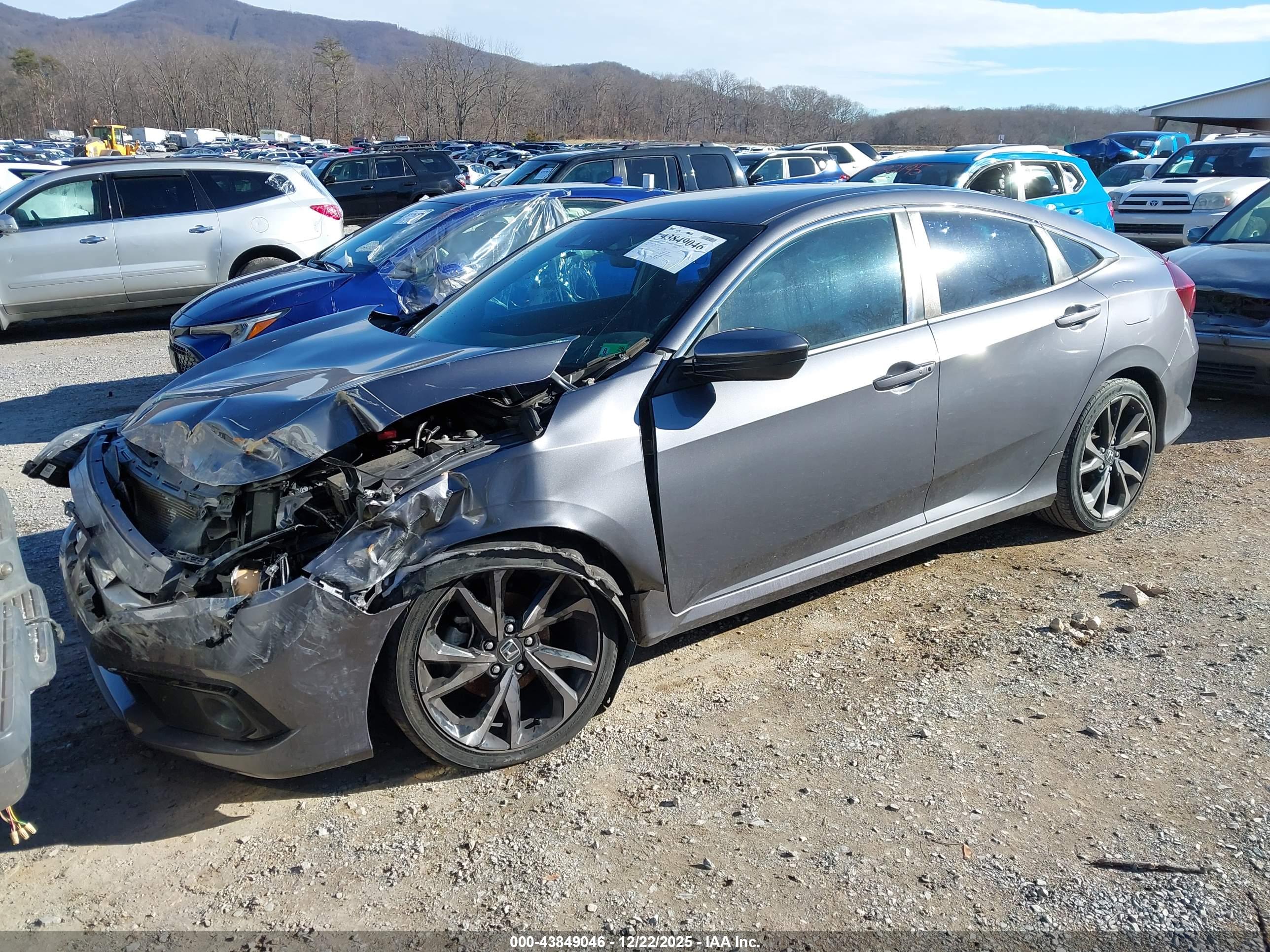 HONDA CIVIC image 2