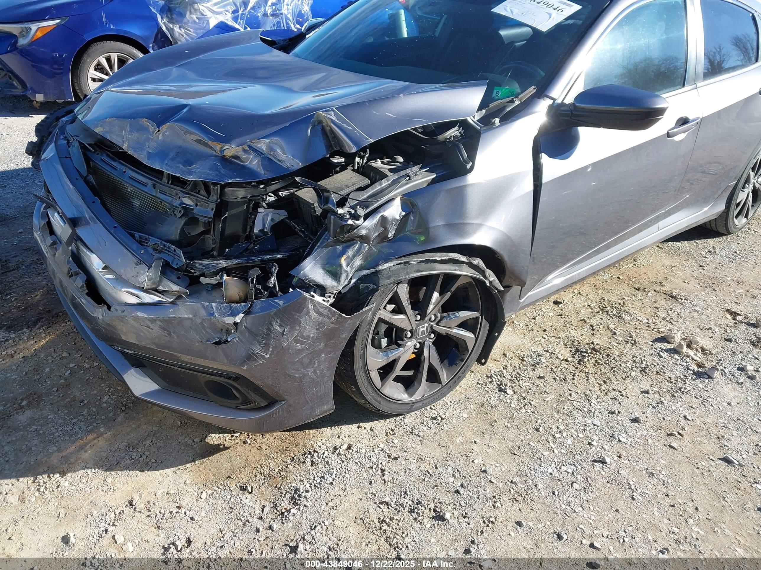HONDA CIVIC image 6
