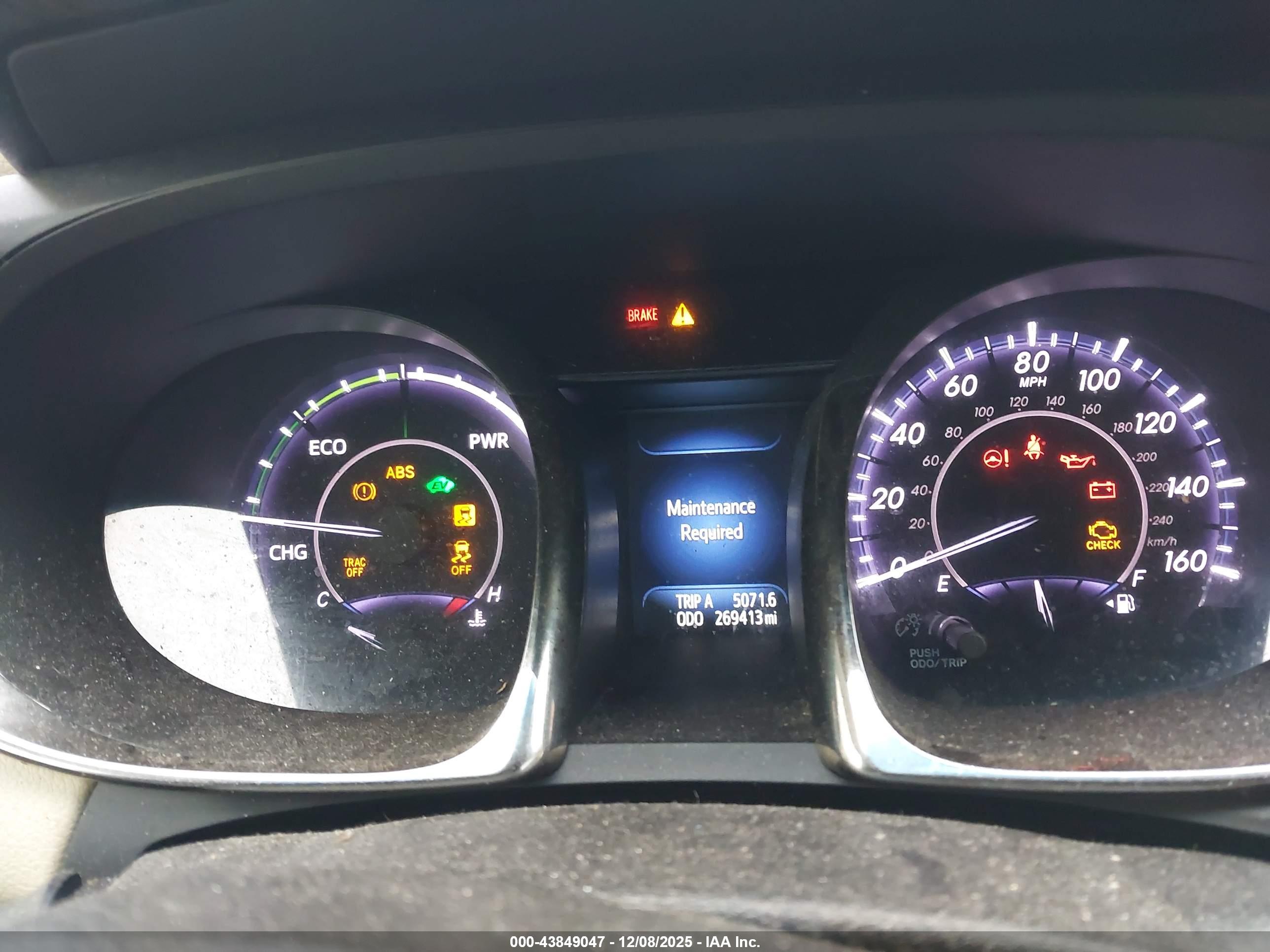 TOYOTA AVALON image 7