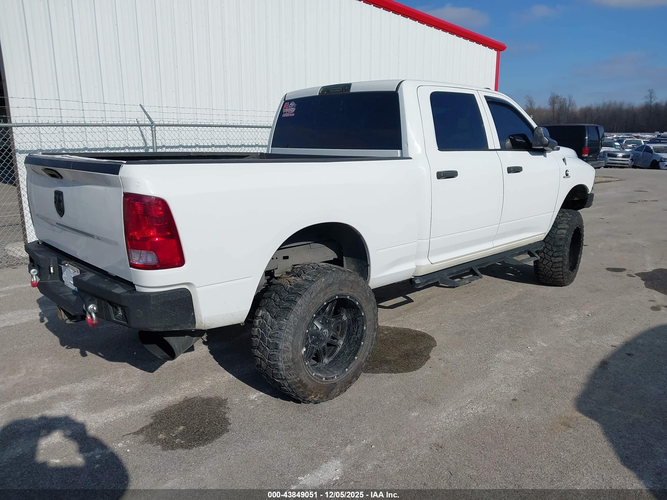 RAM 2500 image 4
