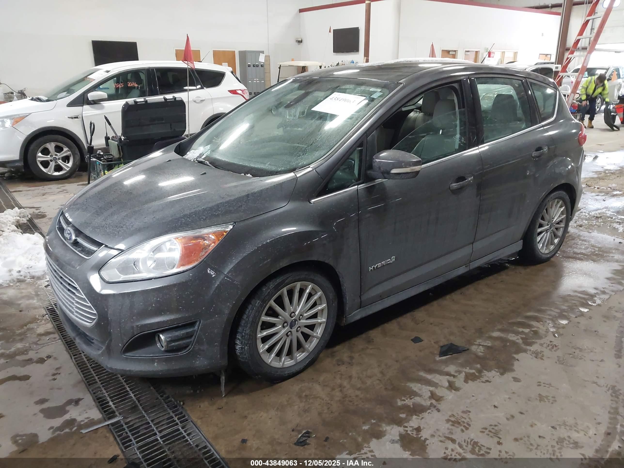 FORD C-MAX image 2