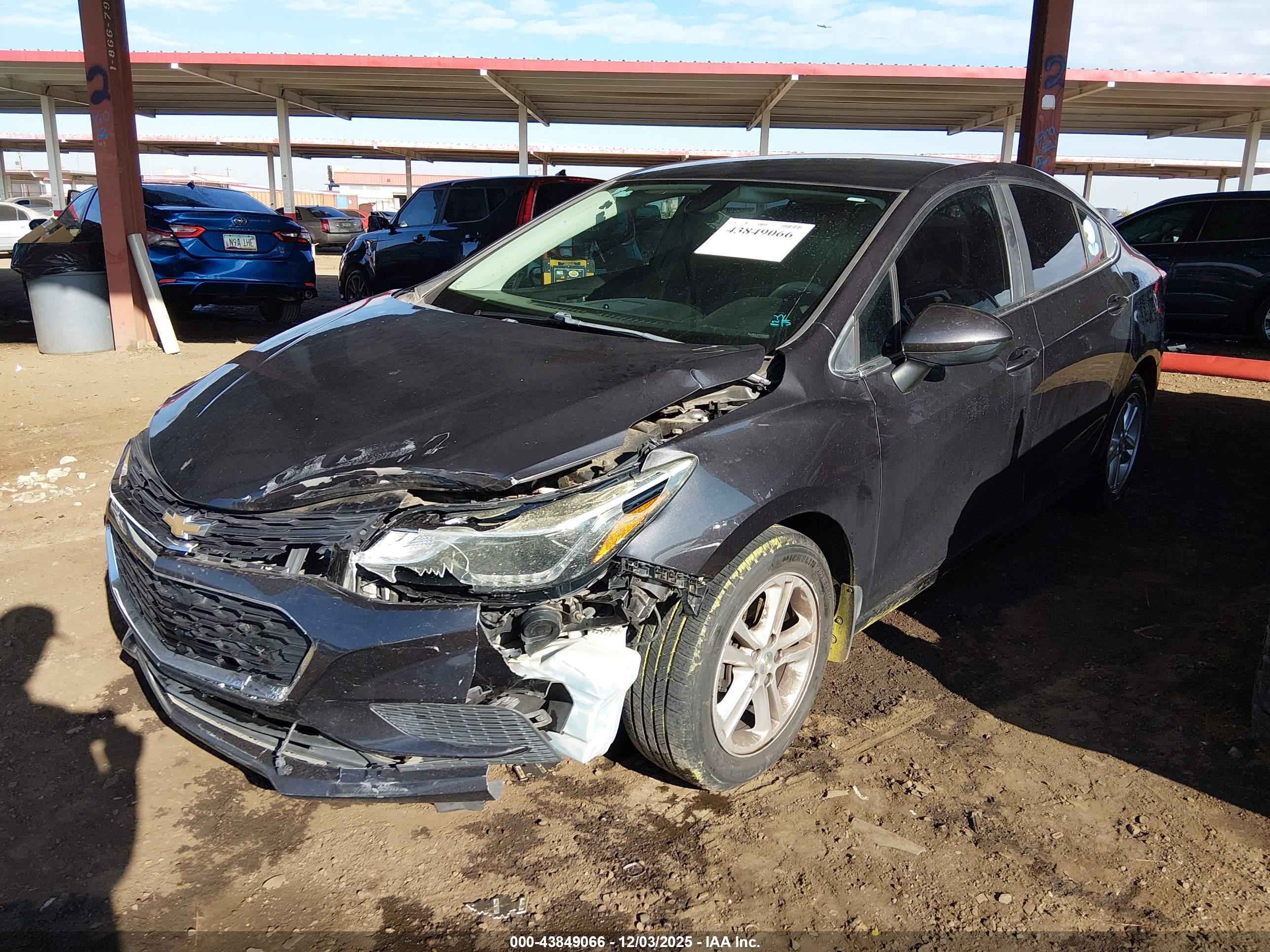 CHEVROLET CRUZE image 6