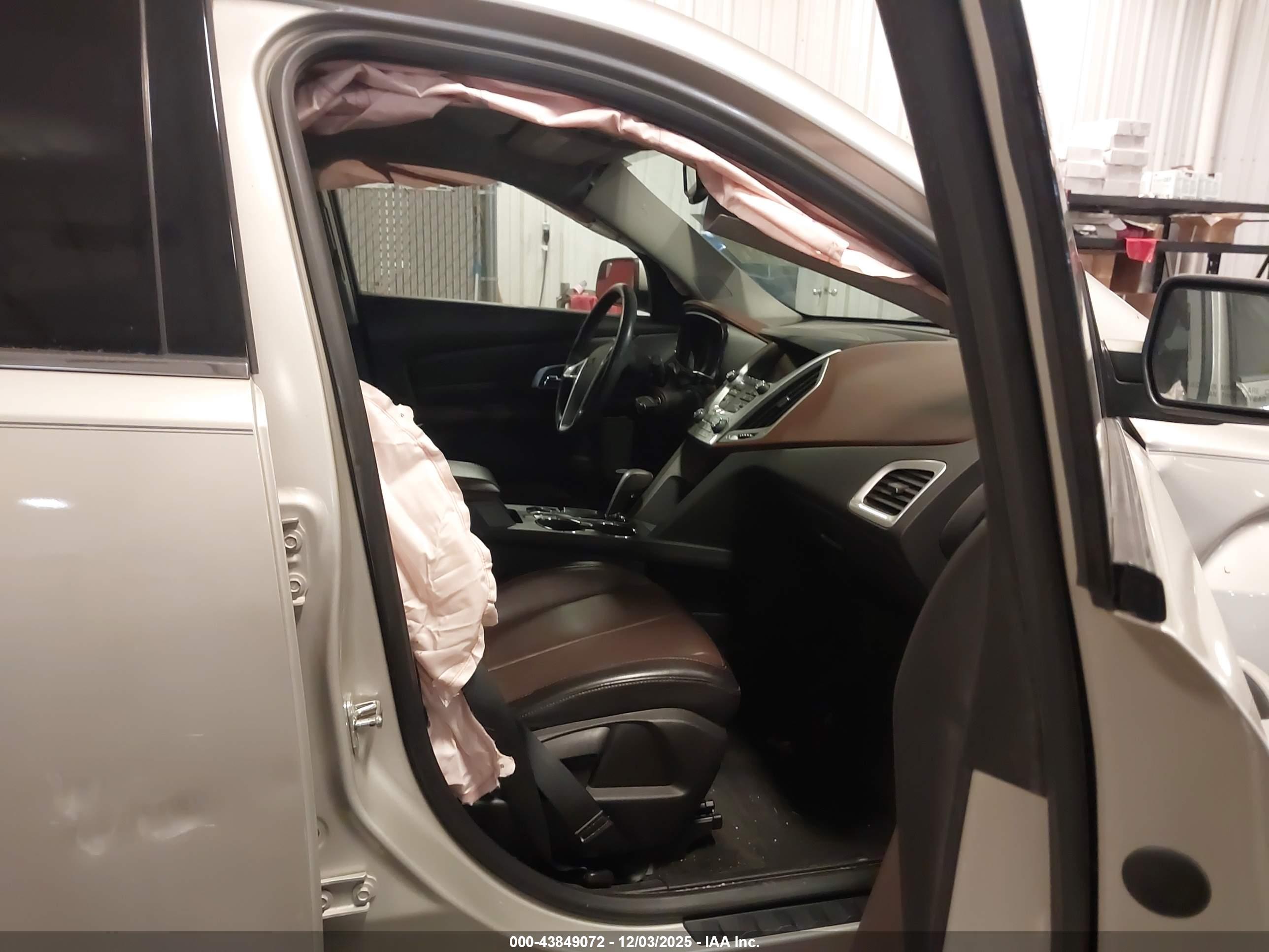 GMC TERRAIN image 5