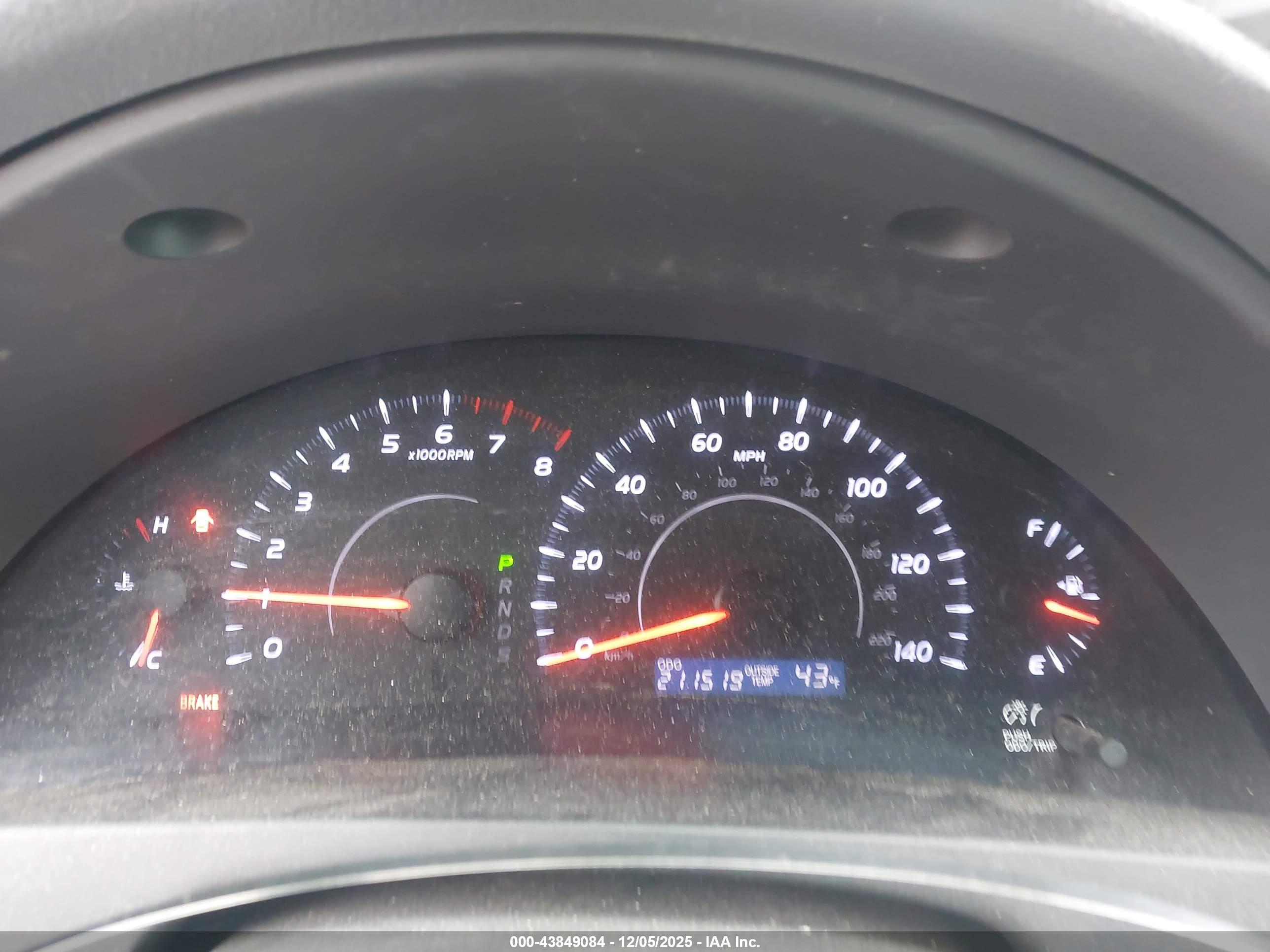 TOYOTA CAMRY image 7