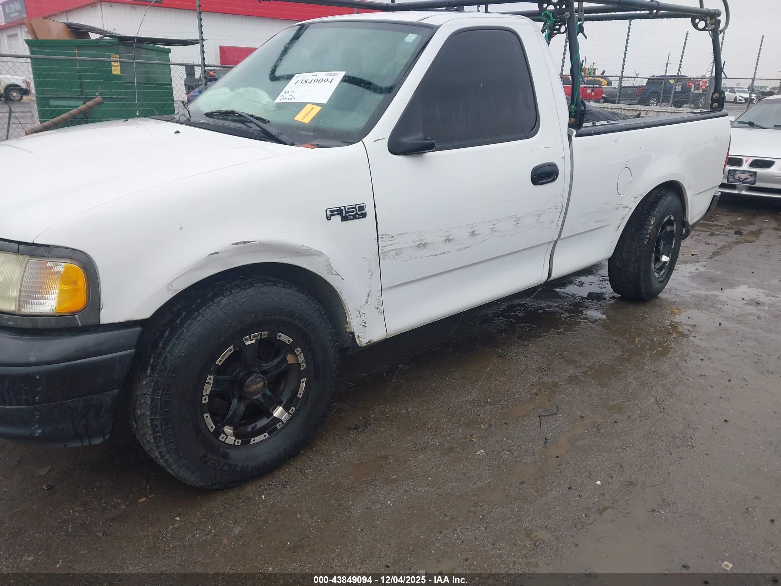 FORD F-150 image 6