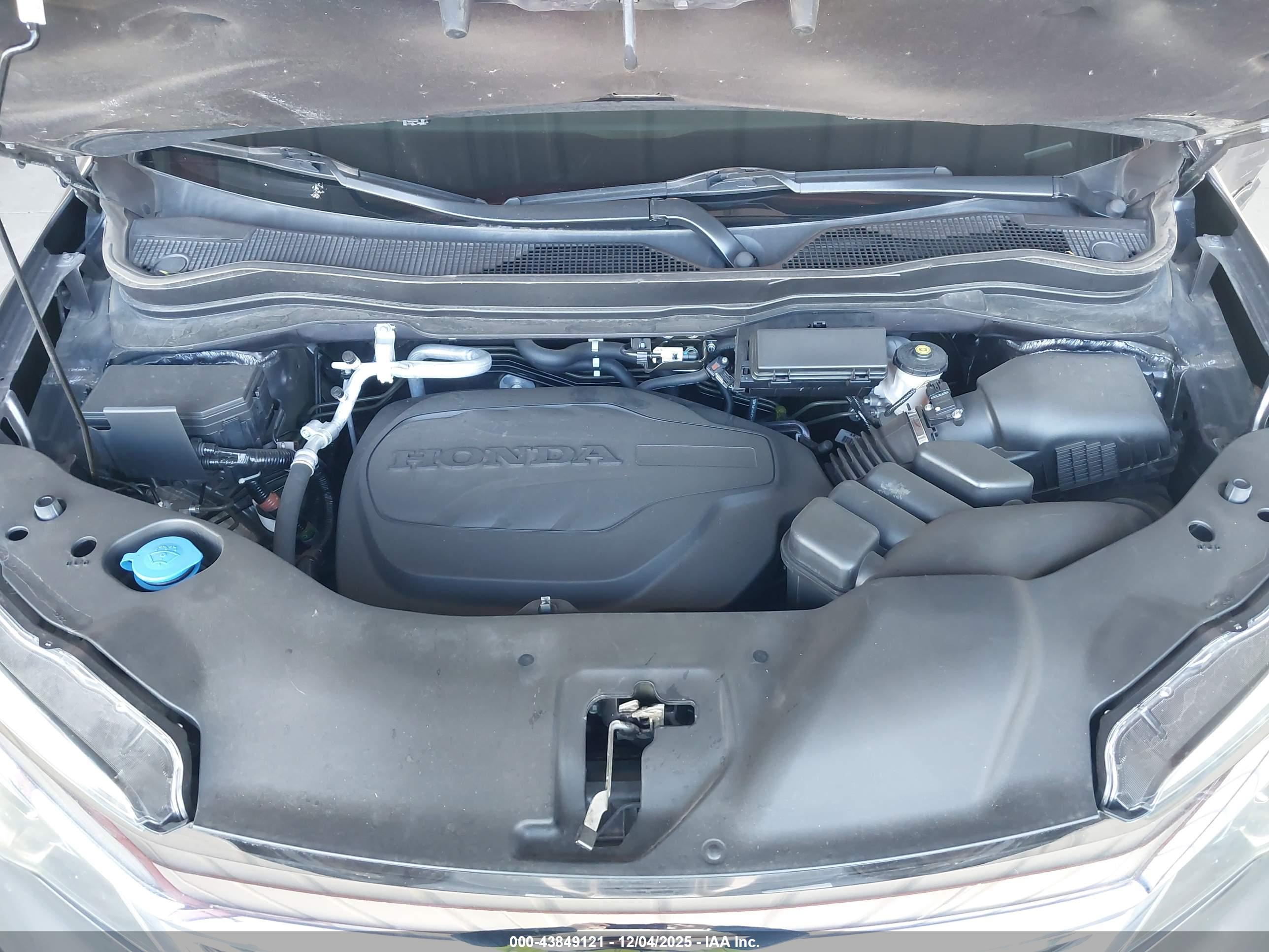 HONDA PILOT image 10