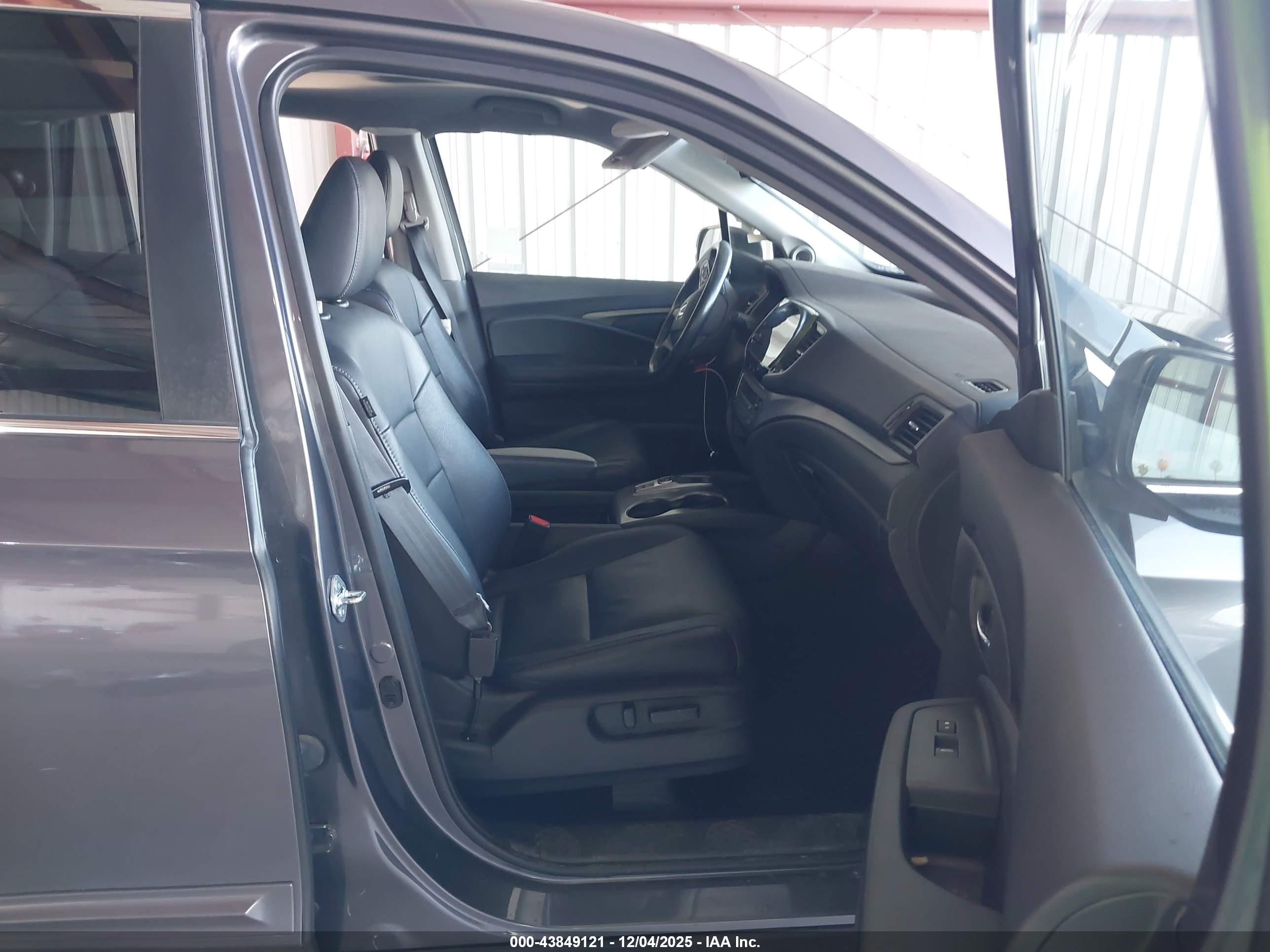 HONDA PILOT image 5