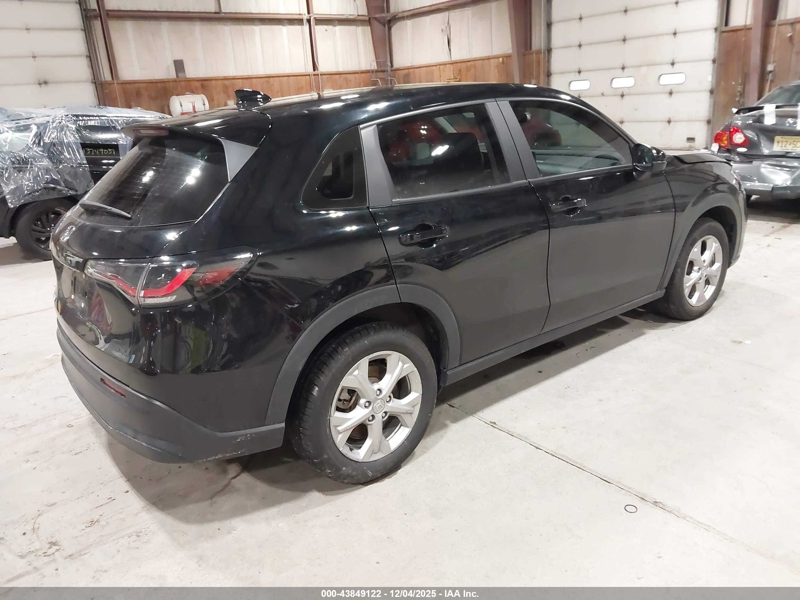 HONDA HR-V image 4