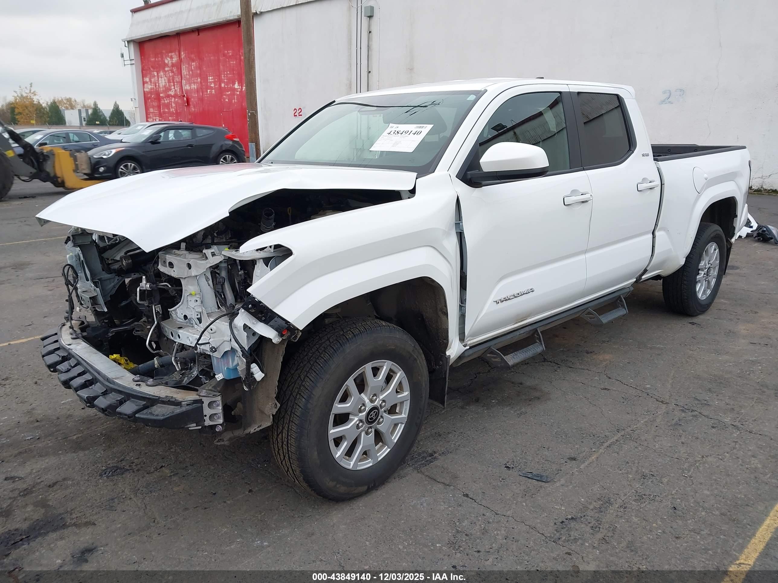 TOYOTA TACOMA image 2