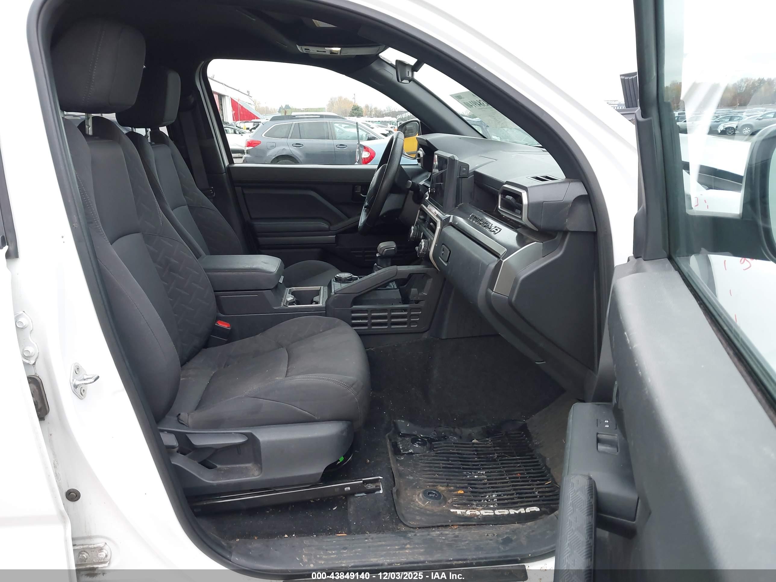 TOYOTA TACOMA image 5