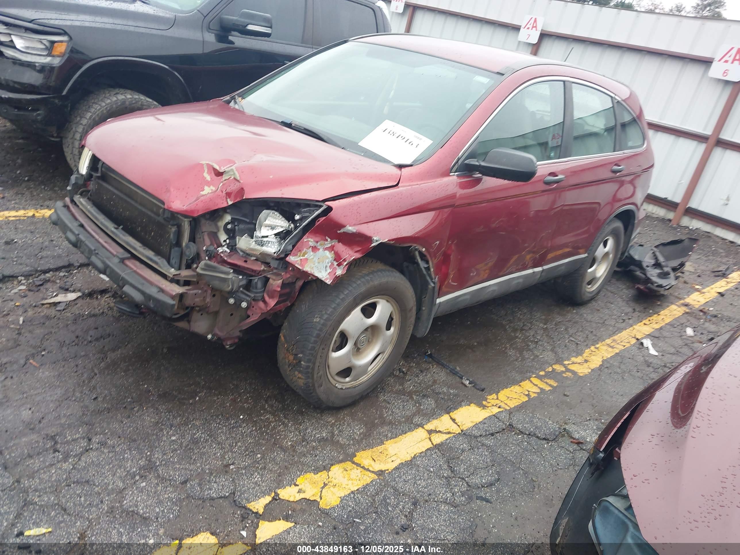 HONDA CR-V image 2