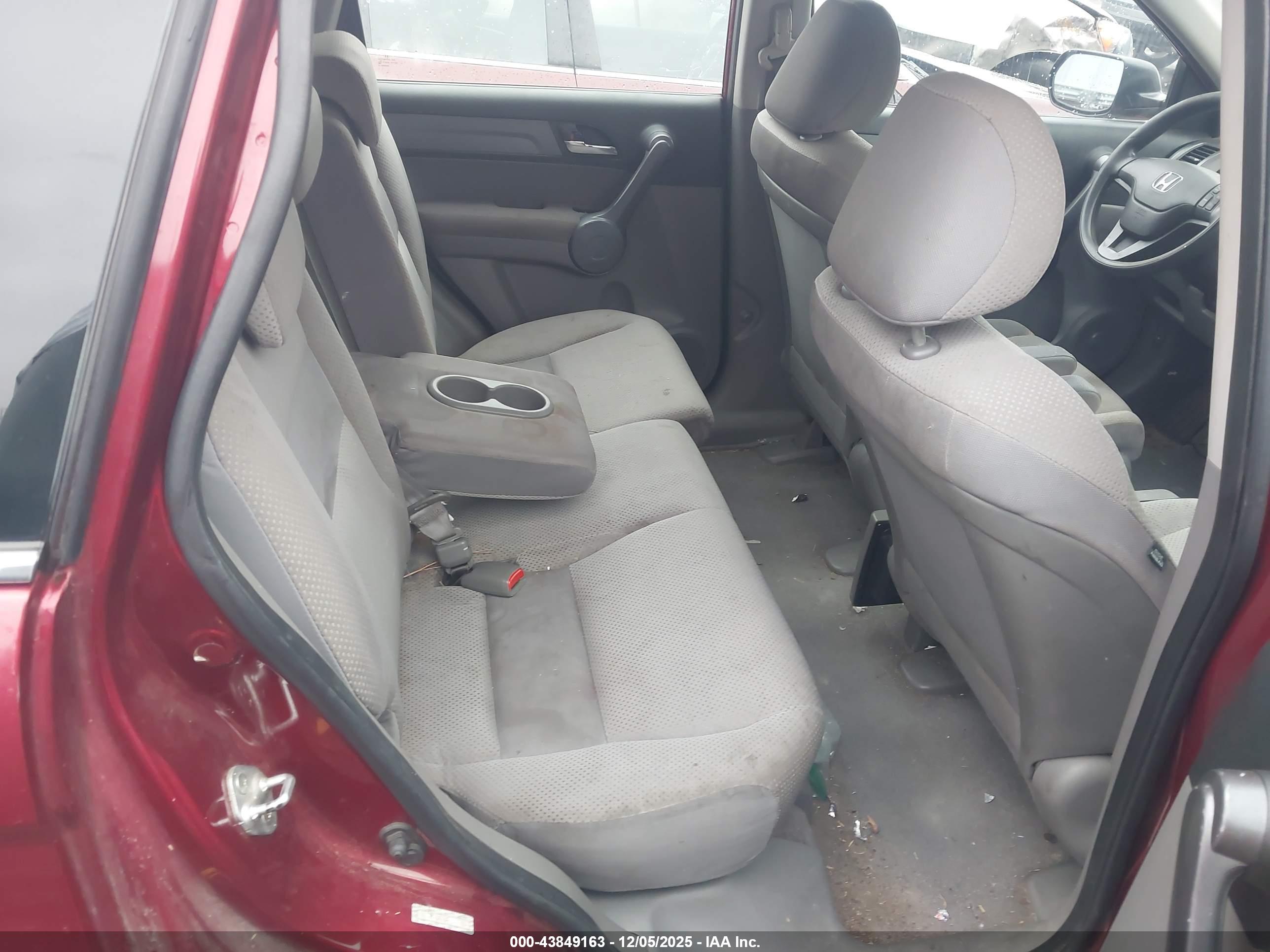 HONDA CR-V image 8