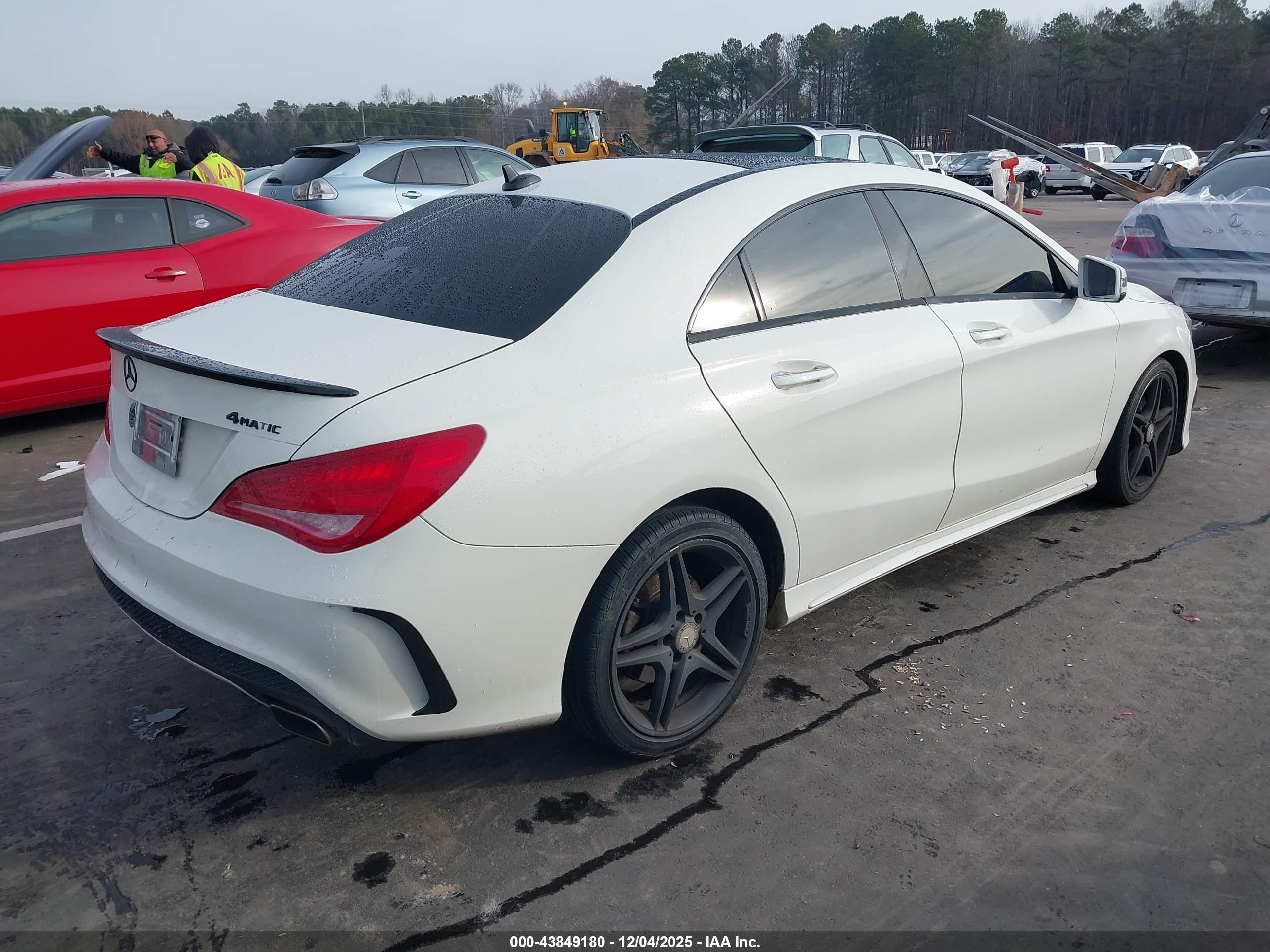MERCEDES-BENZ CLA image 4