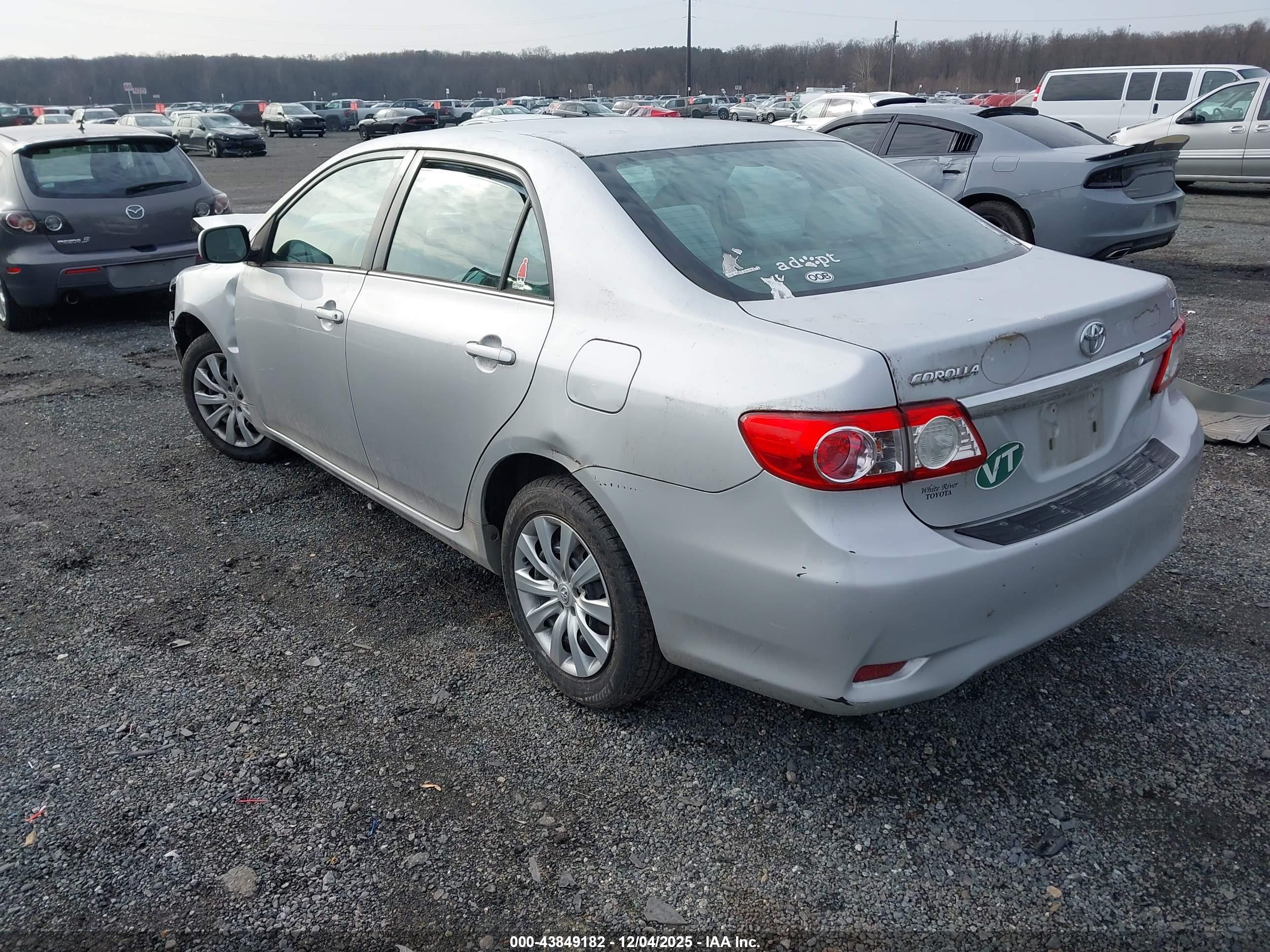 TOYOTA COROLLA image 3