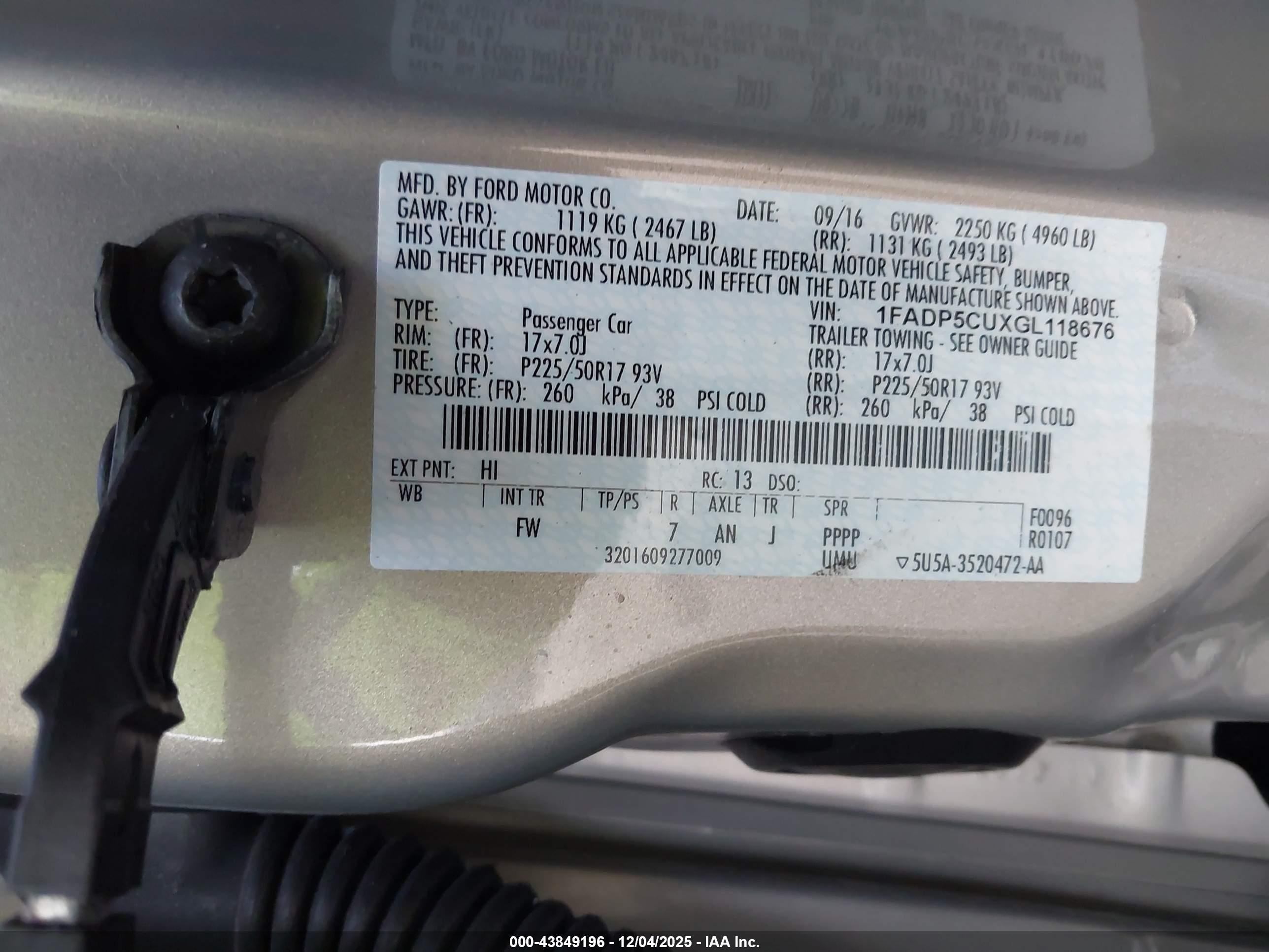 FORD C-MAX image 9