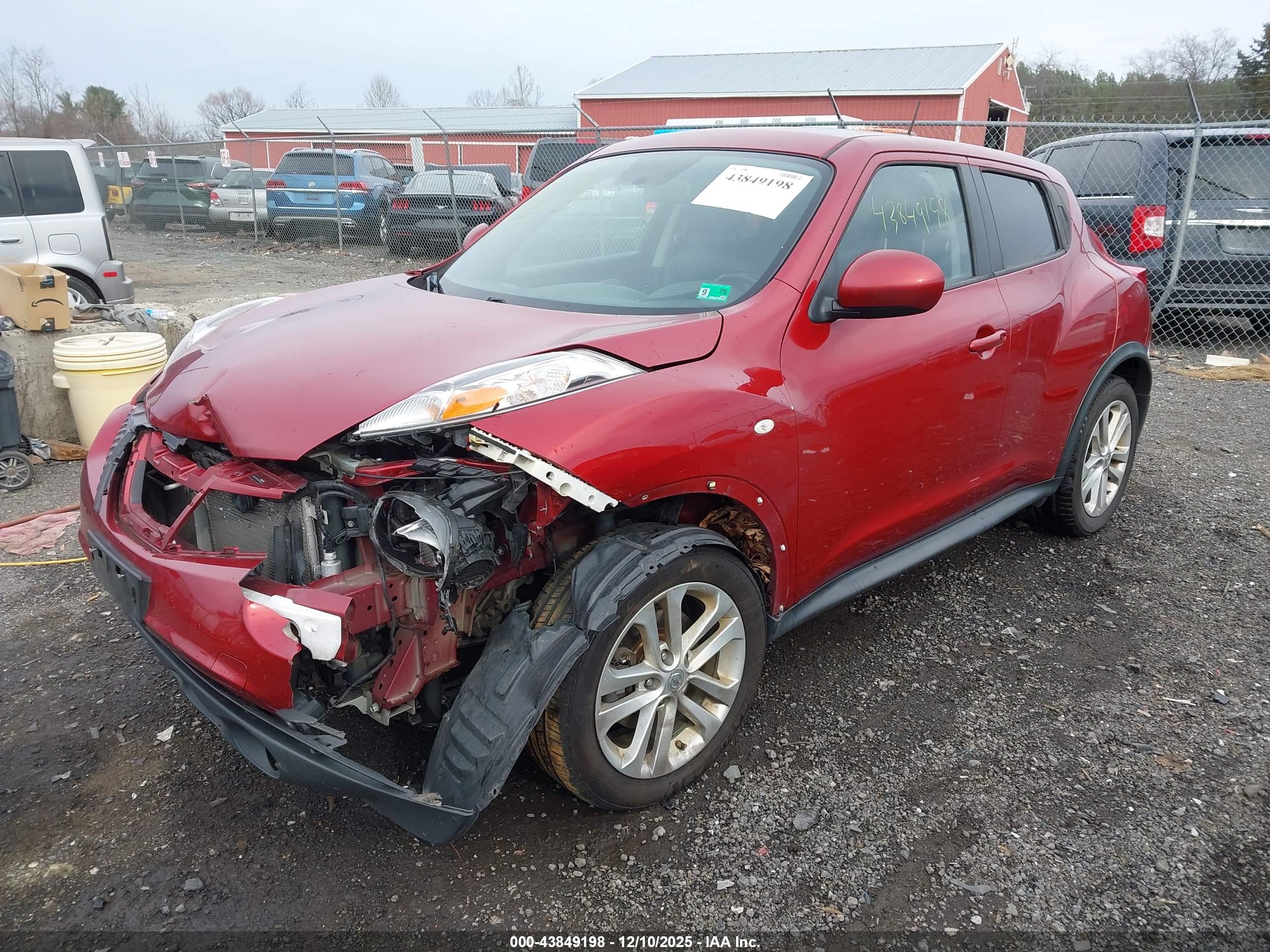 NISSAN JUKE image 2