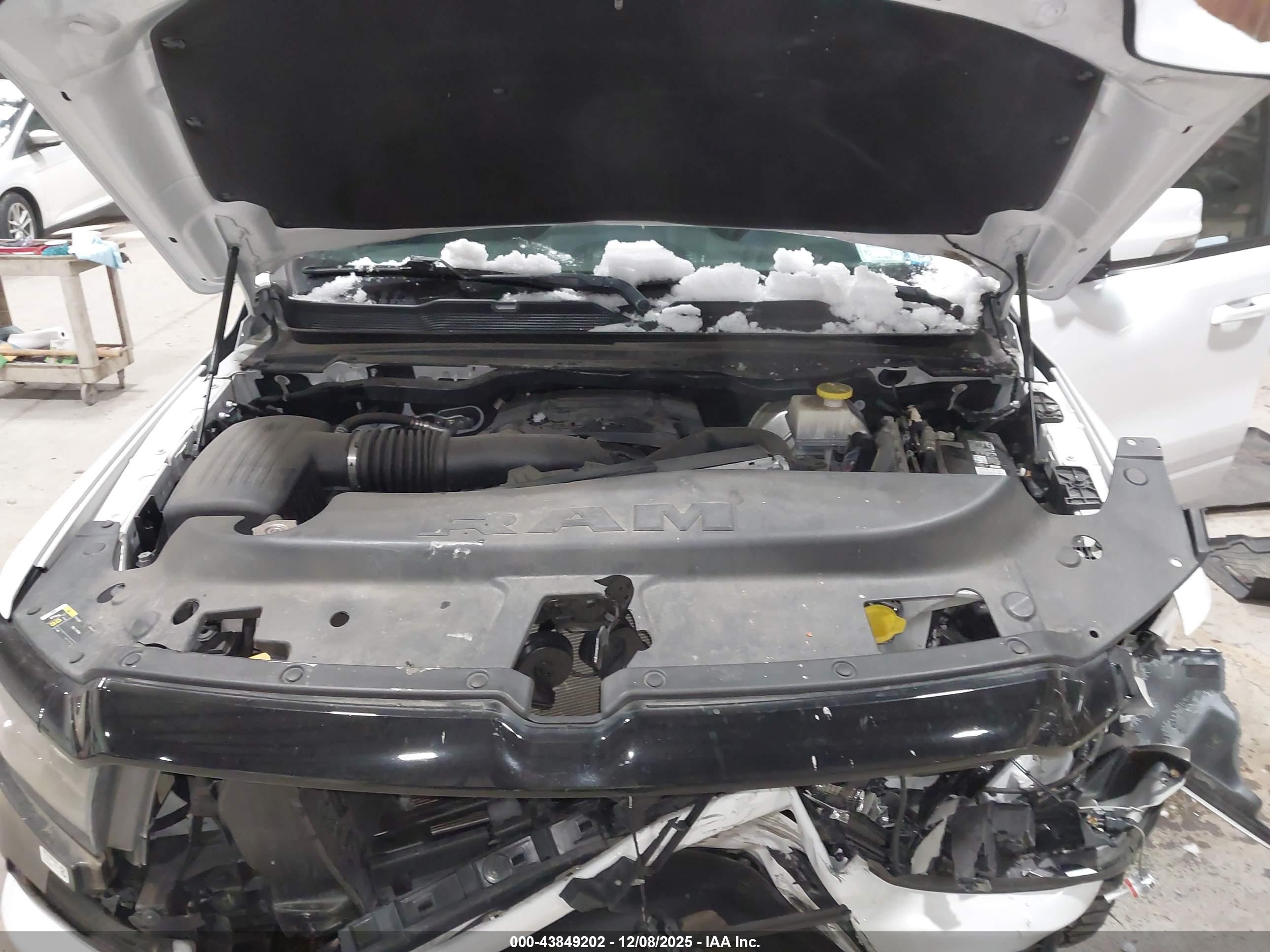 RAM 1500 image 10