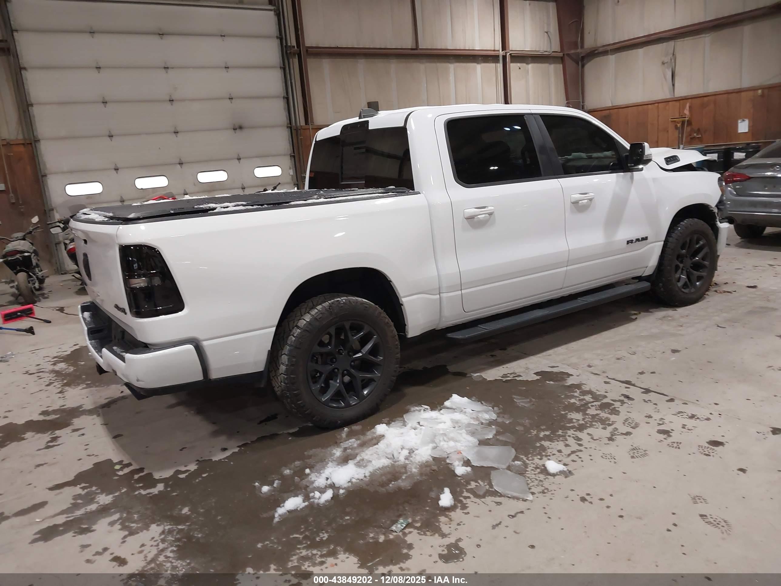 RAM 1500 image 4